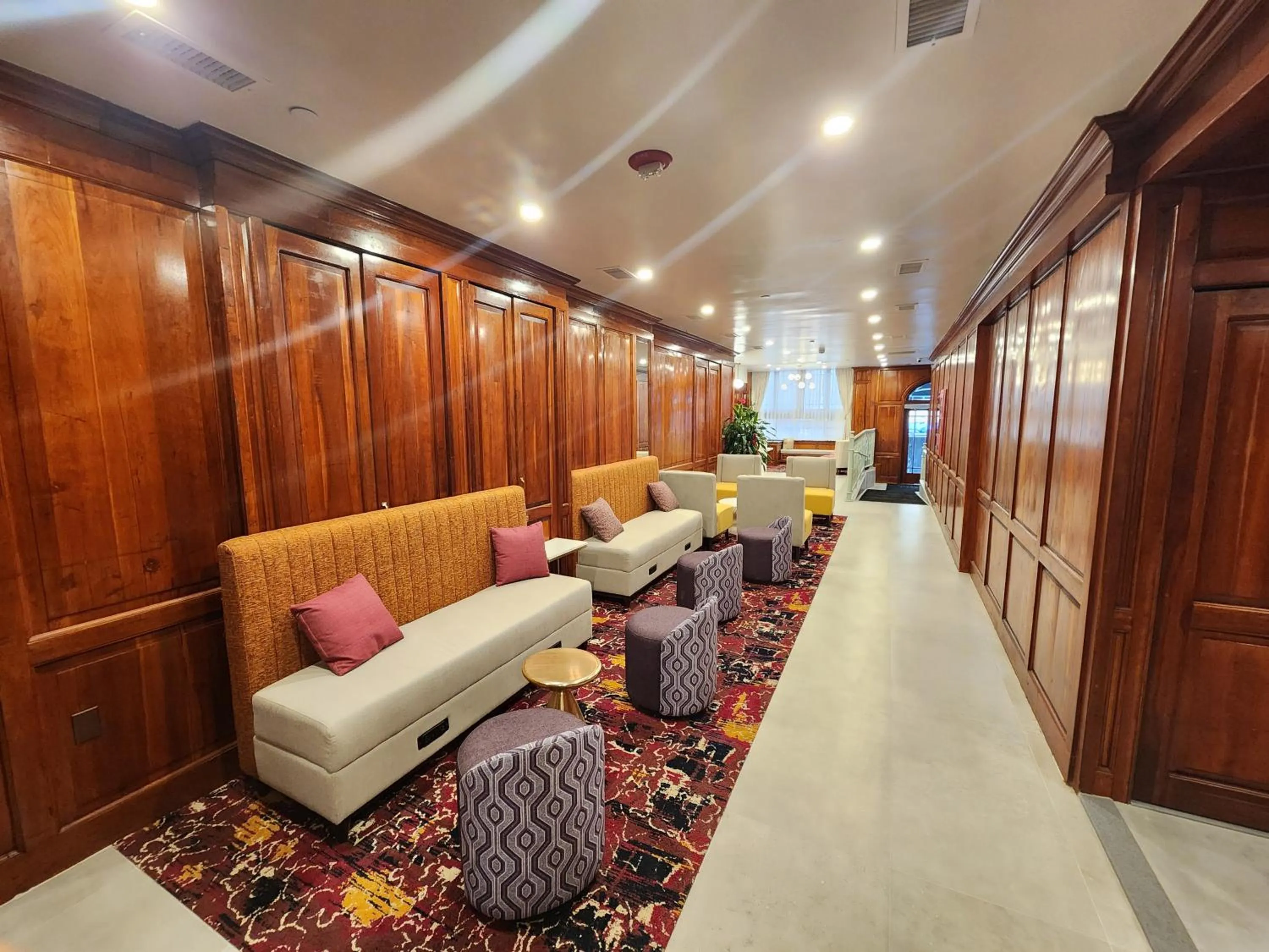 Lobby or reception in The Mayfair Hotel Times Square, Ascend Hotel Collection