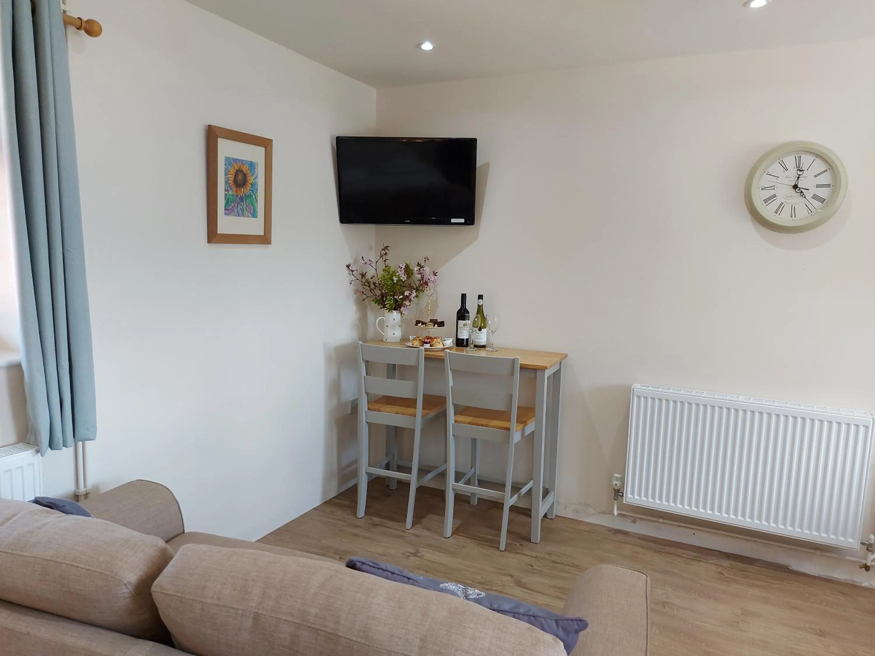 Dining area in Great Sampford B&B Sorrells farm