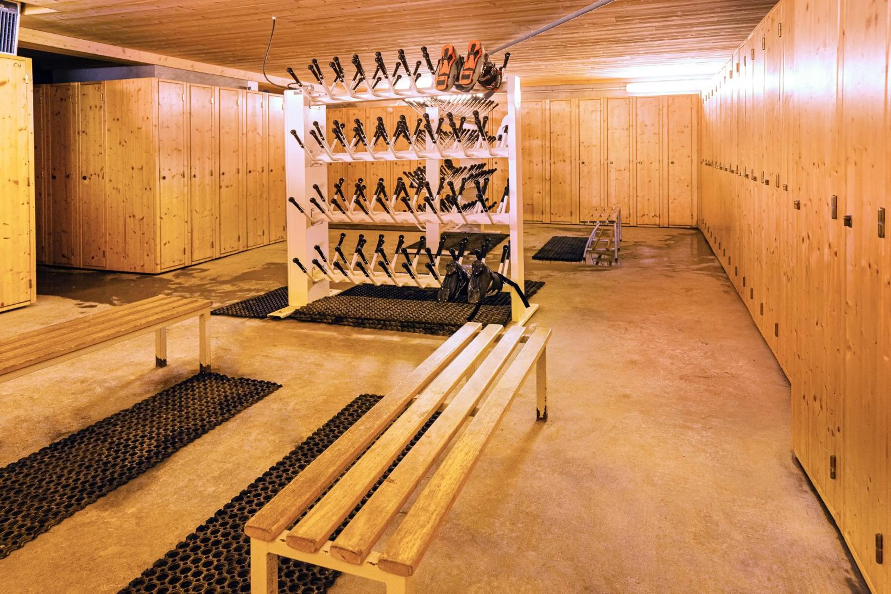 Skiing in Dormio Resort Les Portes du Mont Blanc