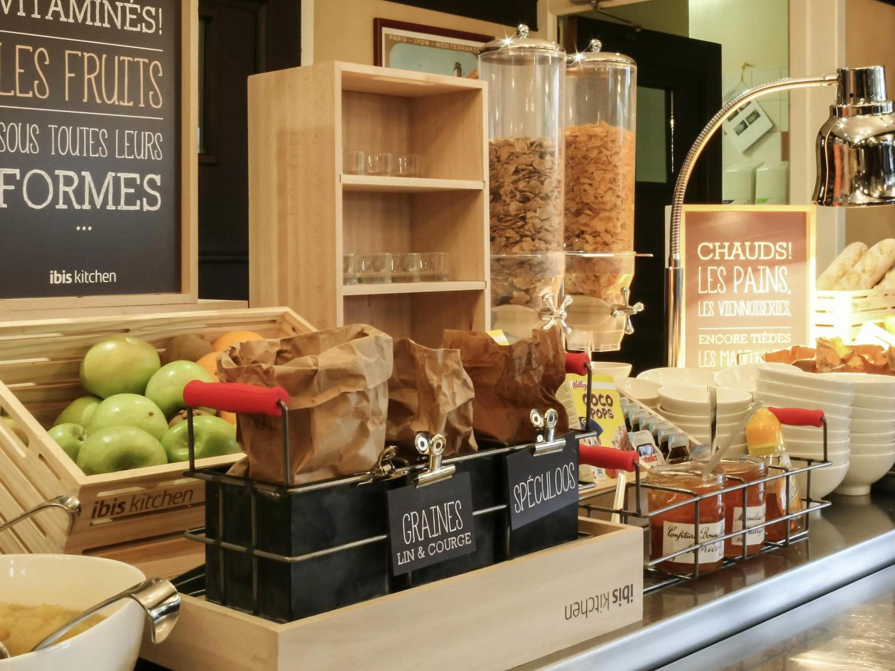 Breakfast in ibis Cherbourg La Glacerie