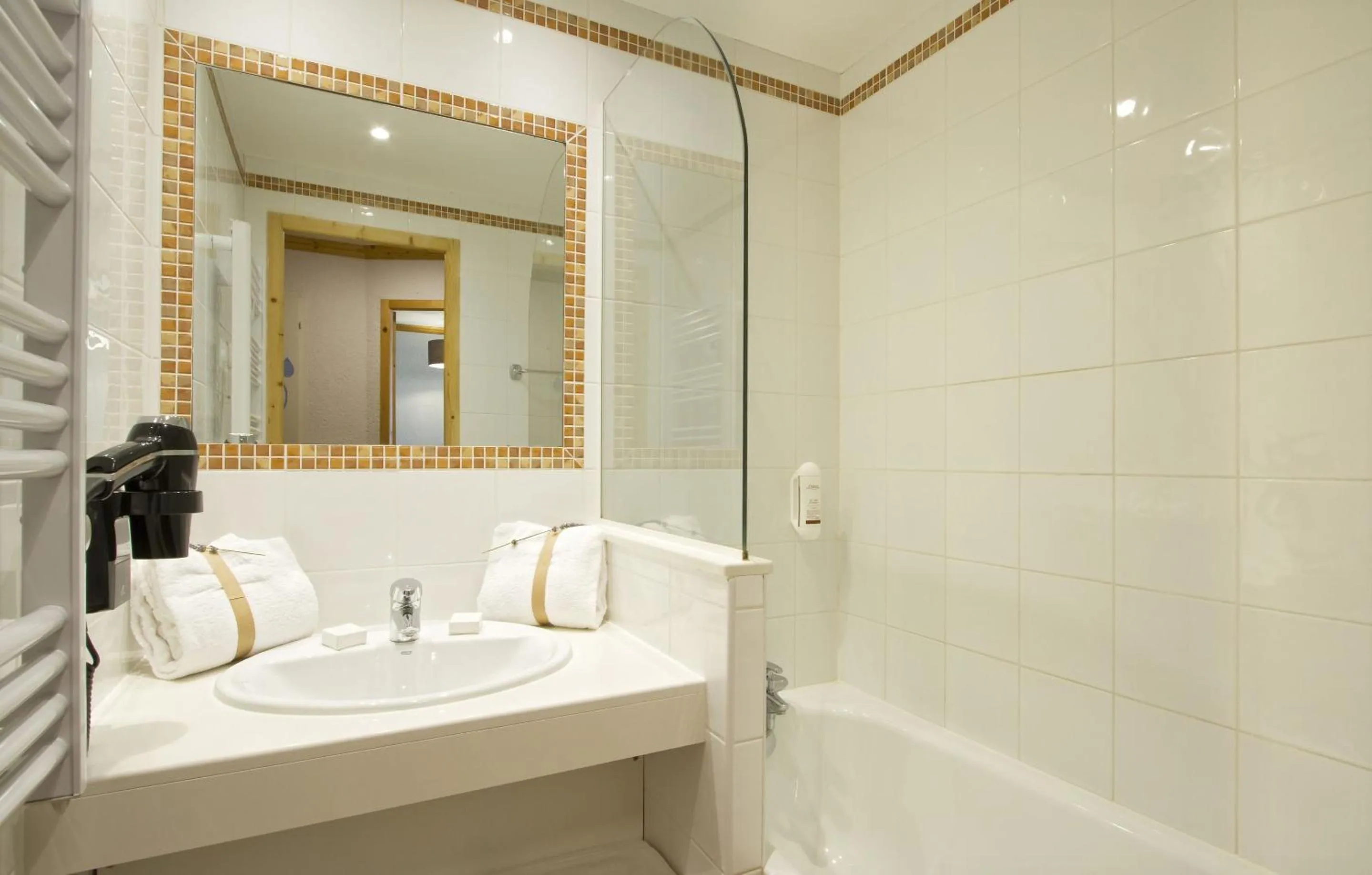 Bathroom in Résidence Odalys Le Village