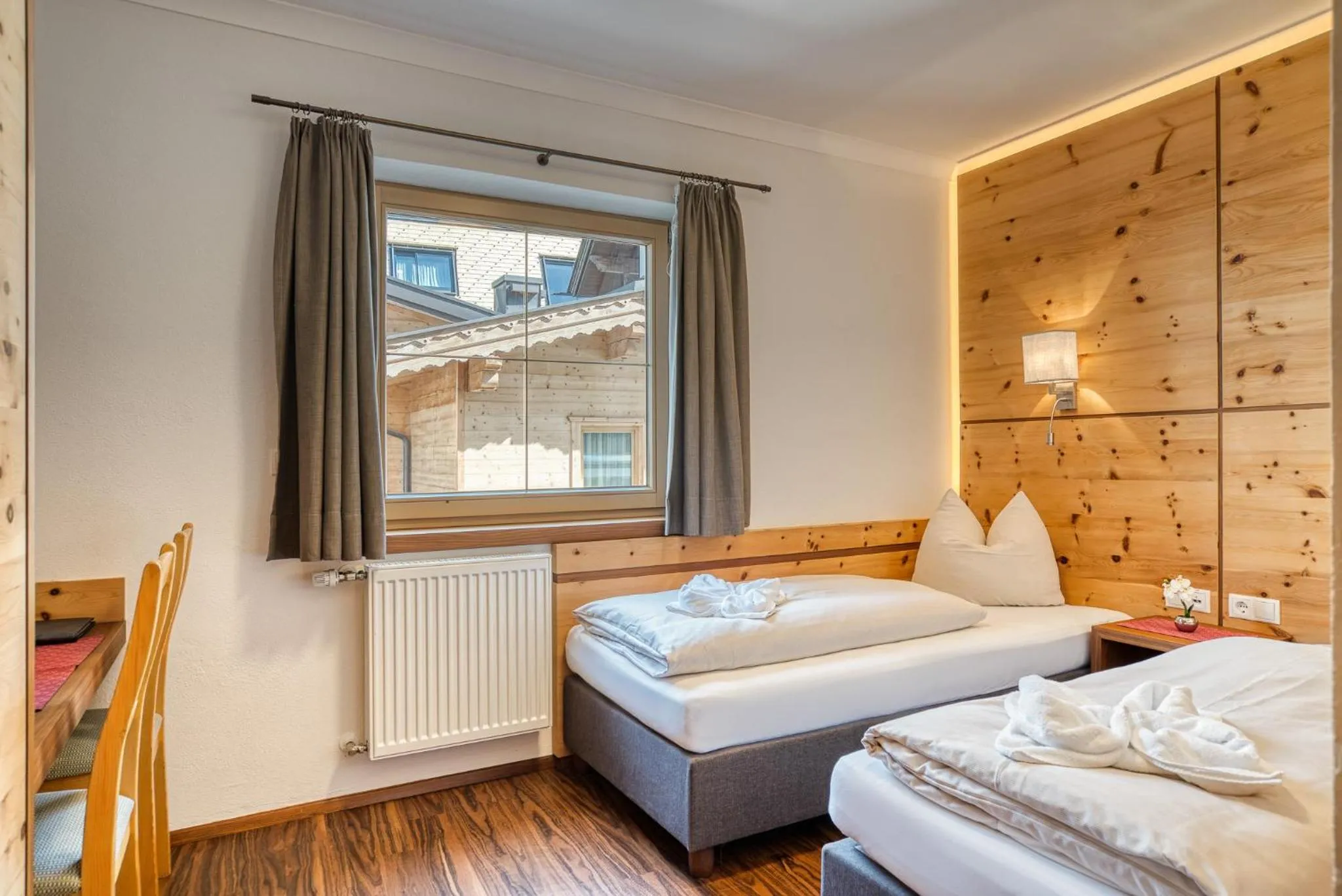 Bedroom, Bed in SonnenHOF hotel gerlos centrum