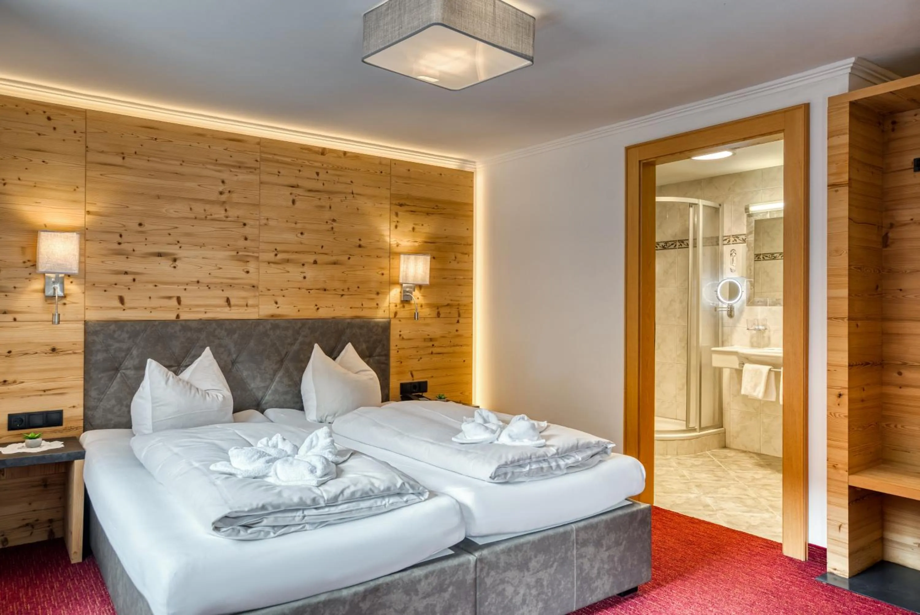 Bed in SonnenHOF hotel gerlos centrum