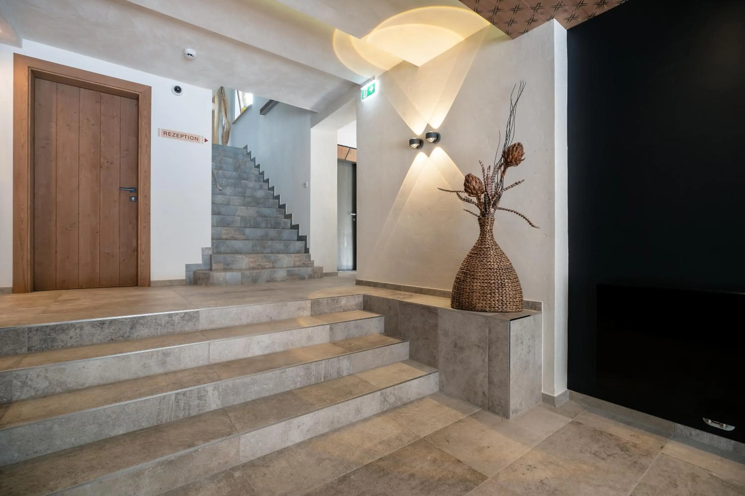 Lobby or reception in SonnenHOF hotel gerlos centrum