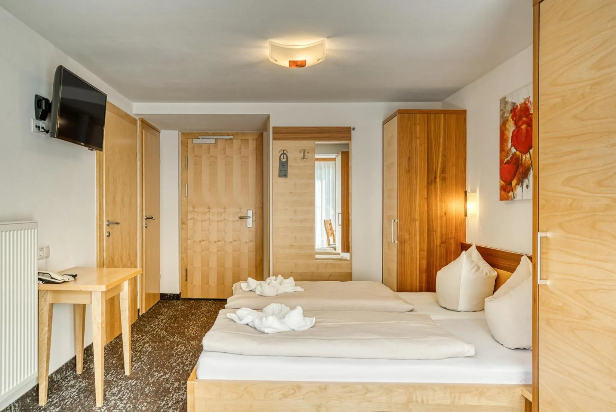 Bedroom, Bed in SonnenHOF hotel gerlos centrum