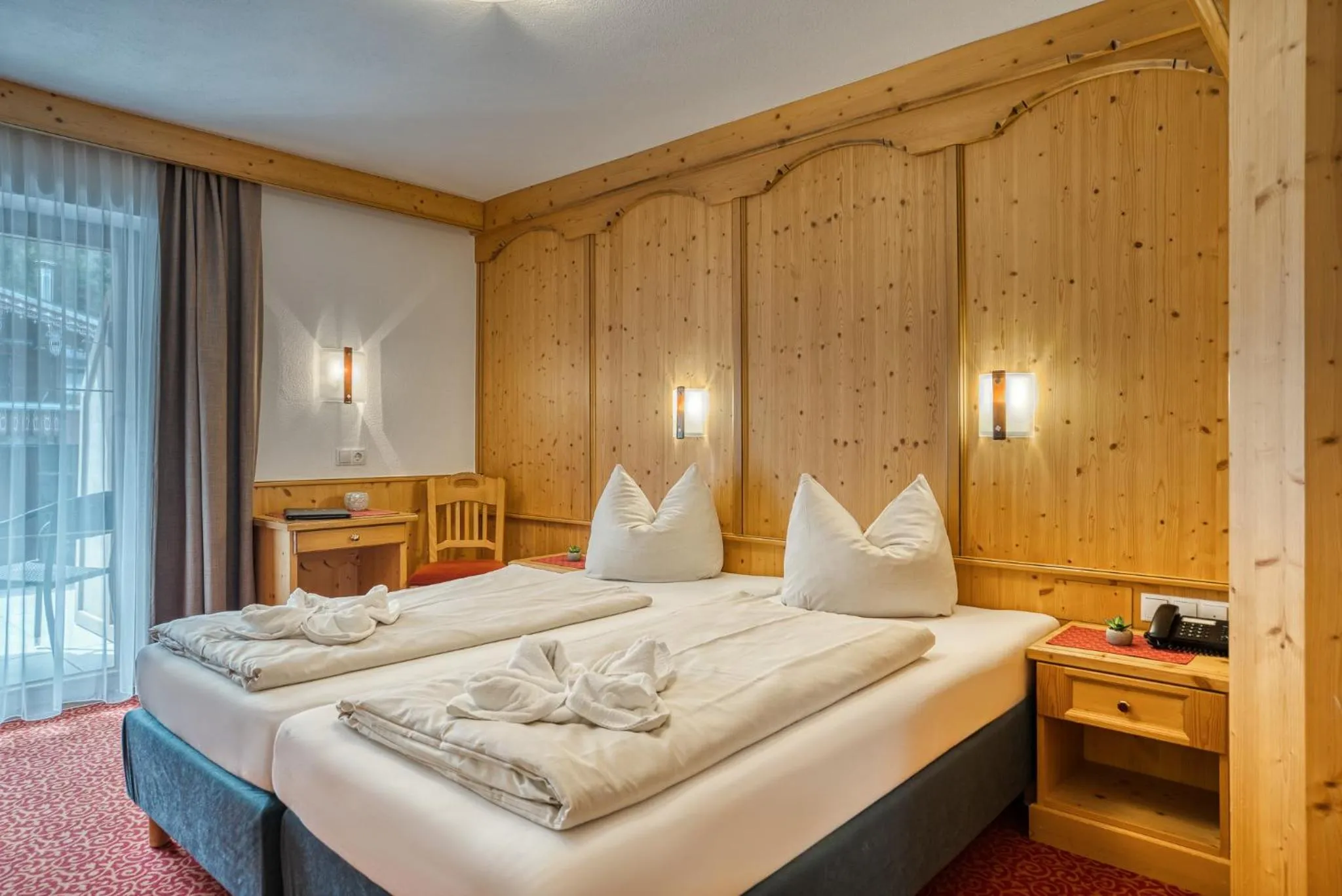 Bedroom, Bed in SonnenHOF hotel gerlos centrum