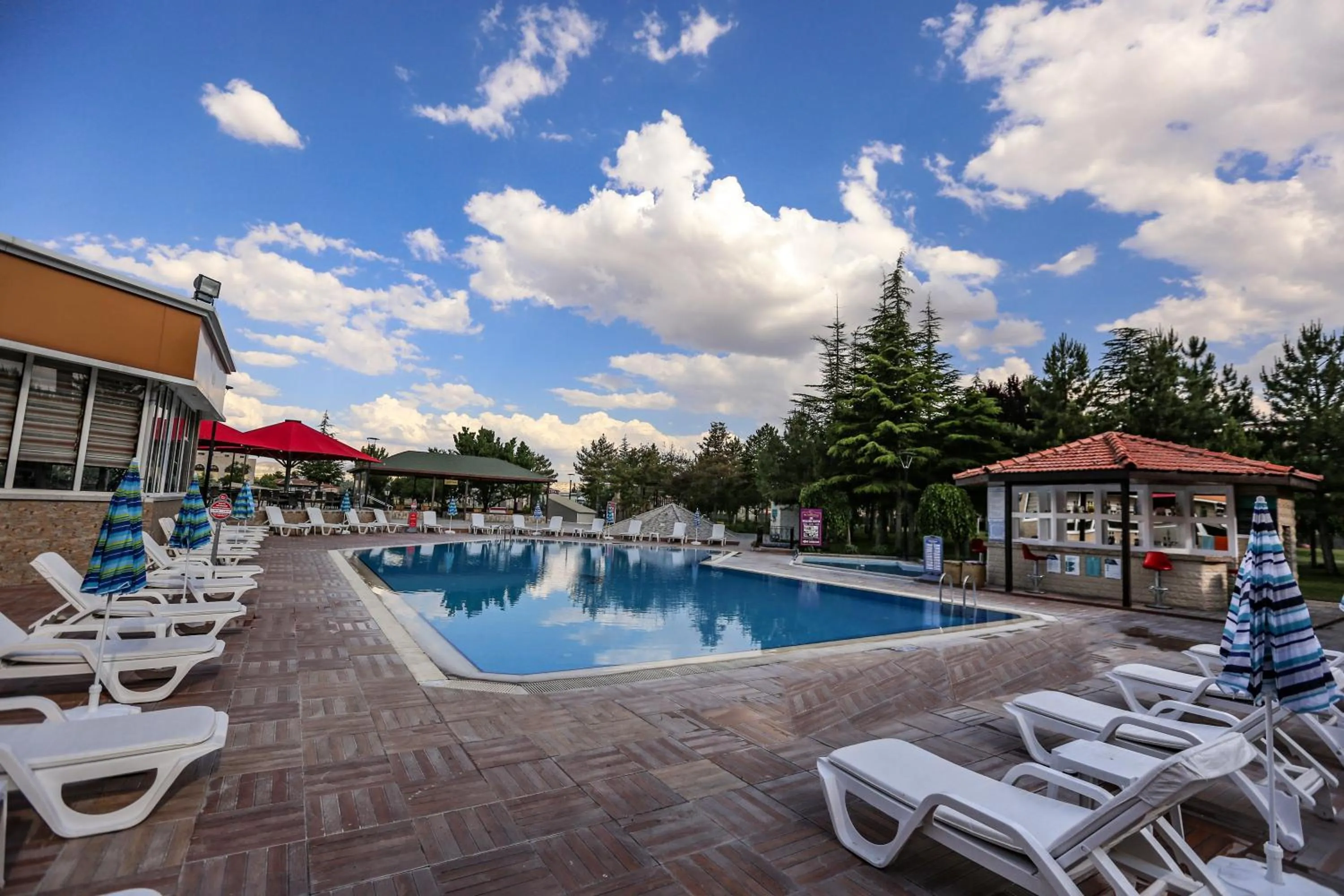 Patio in SIGNATURE GARDEN AVANOS Hotel & SPA