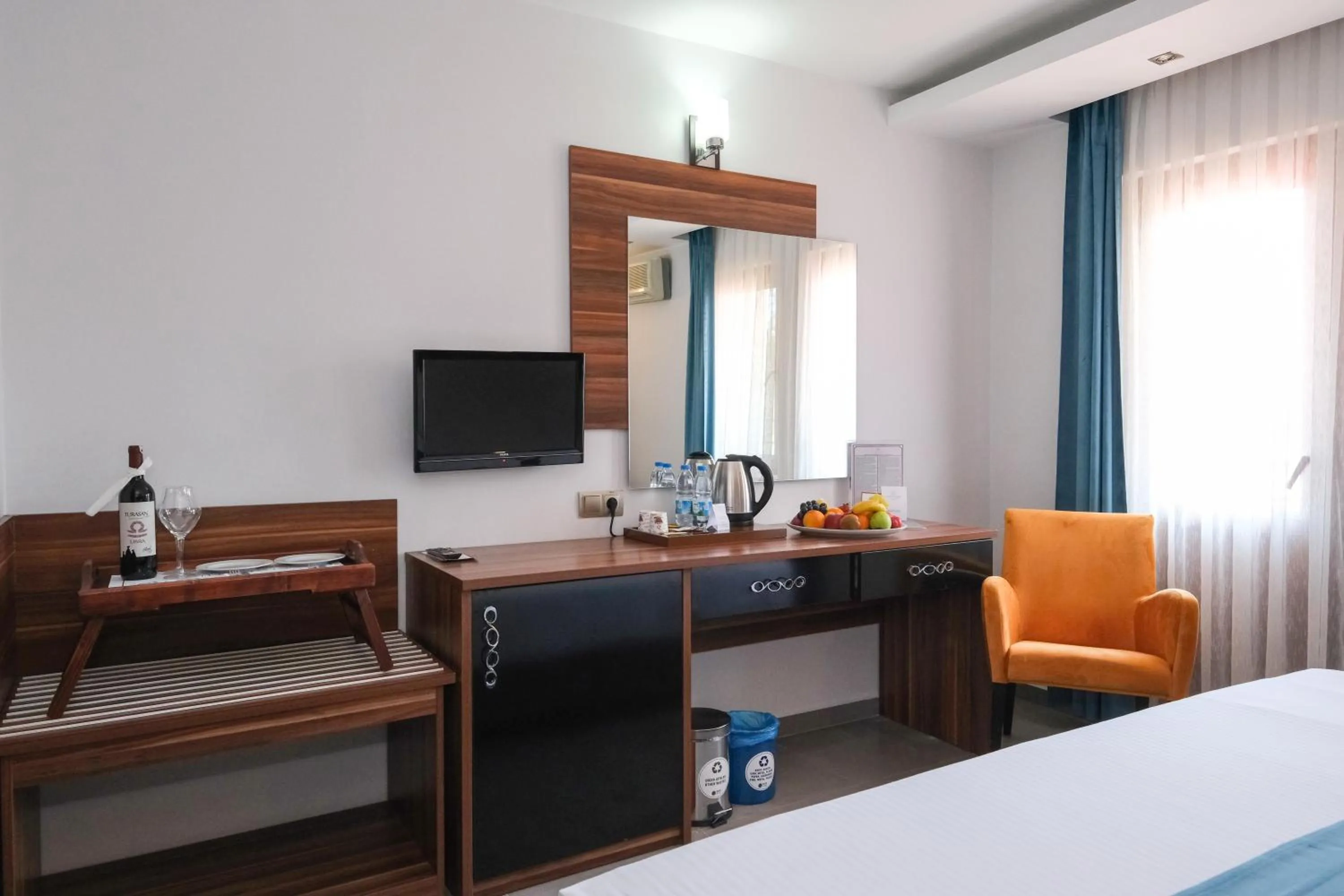 Bed in SIGNATURE GARDEN AVANOS Hotel & SPA