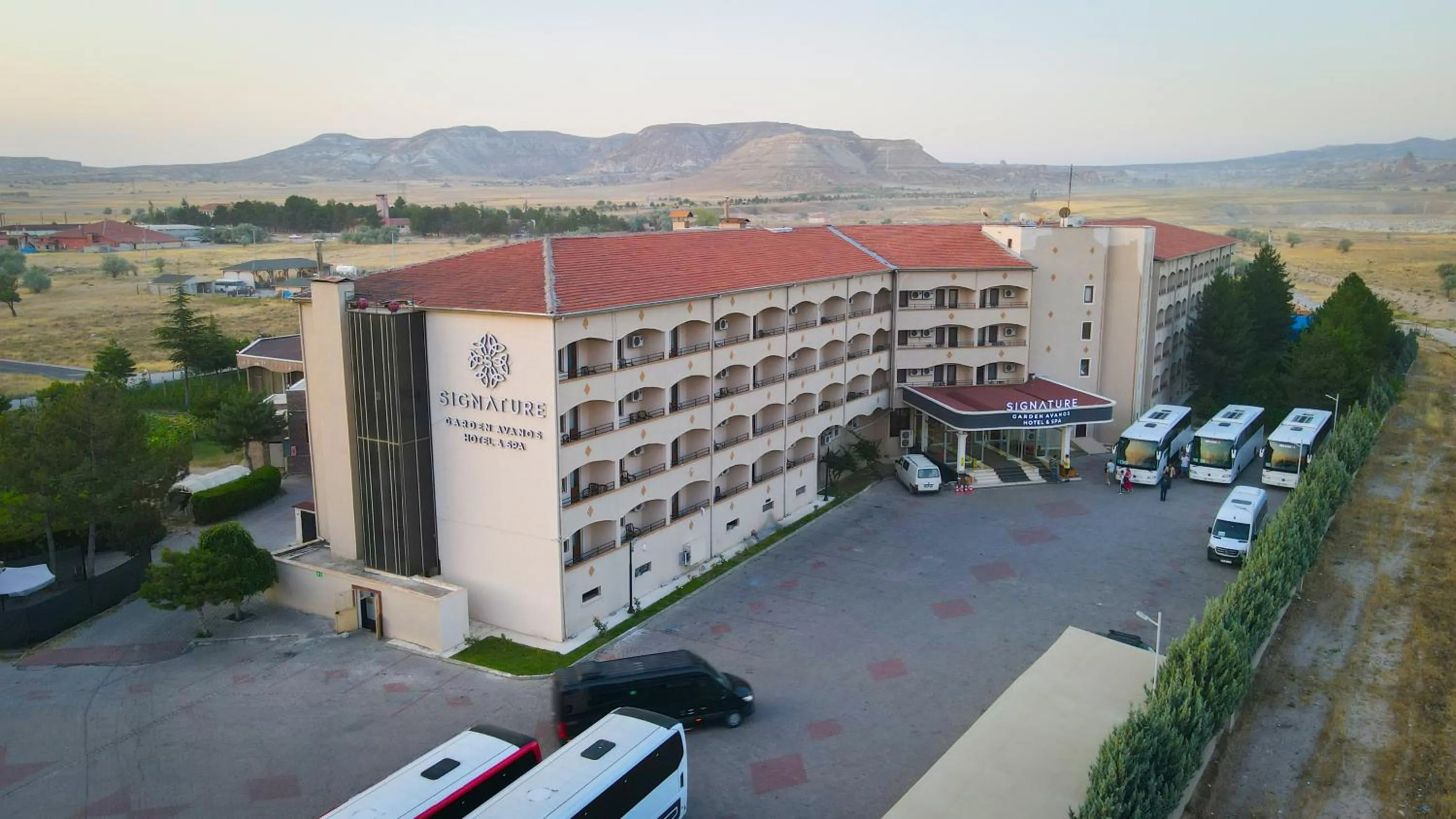 Property building in SIGNATURE GARDEN AVANOS Hotel & SPA