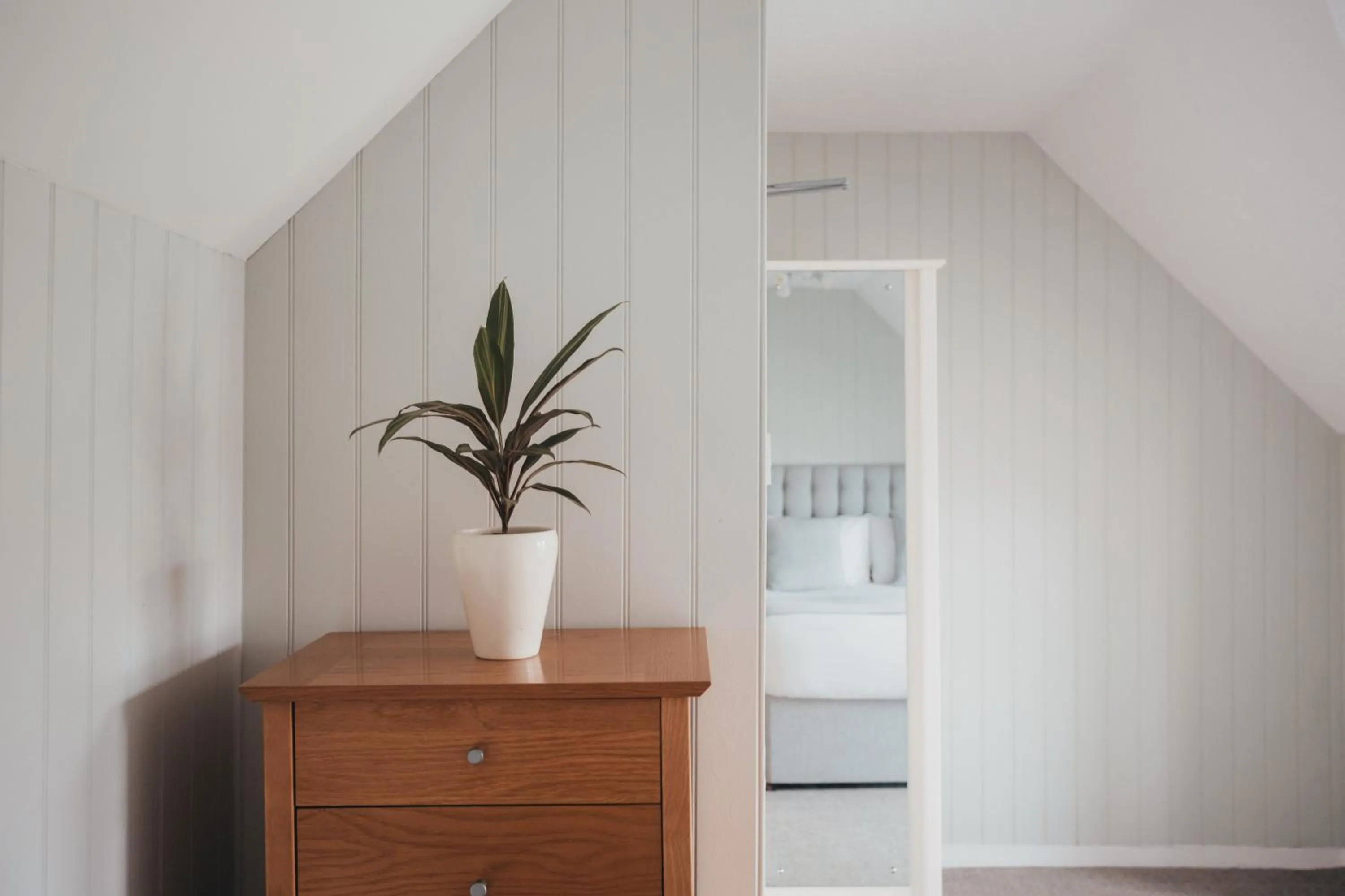 Bedroom, Bed in The Bay Hotel