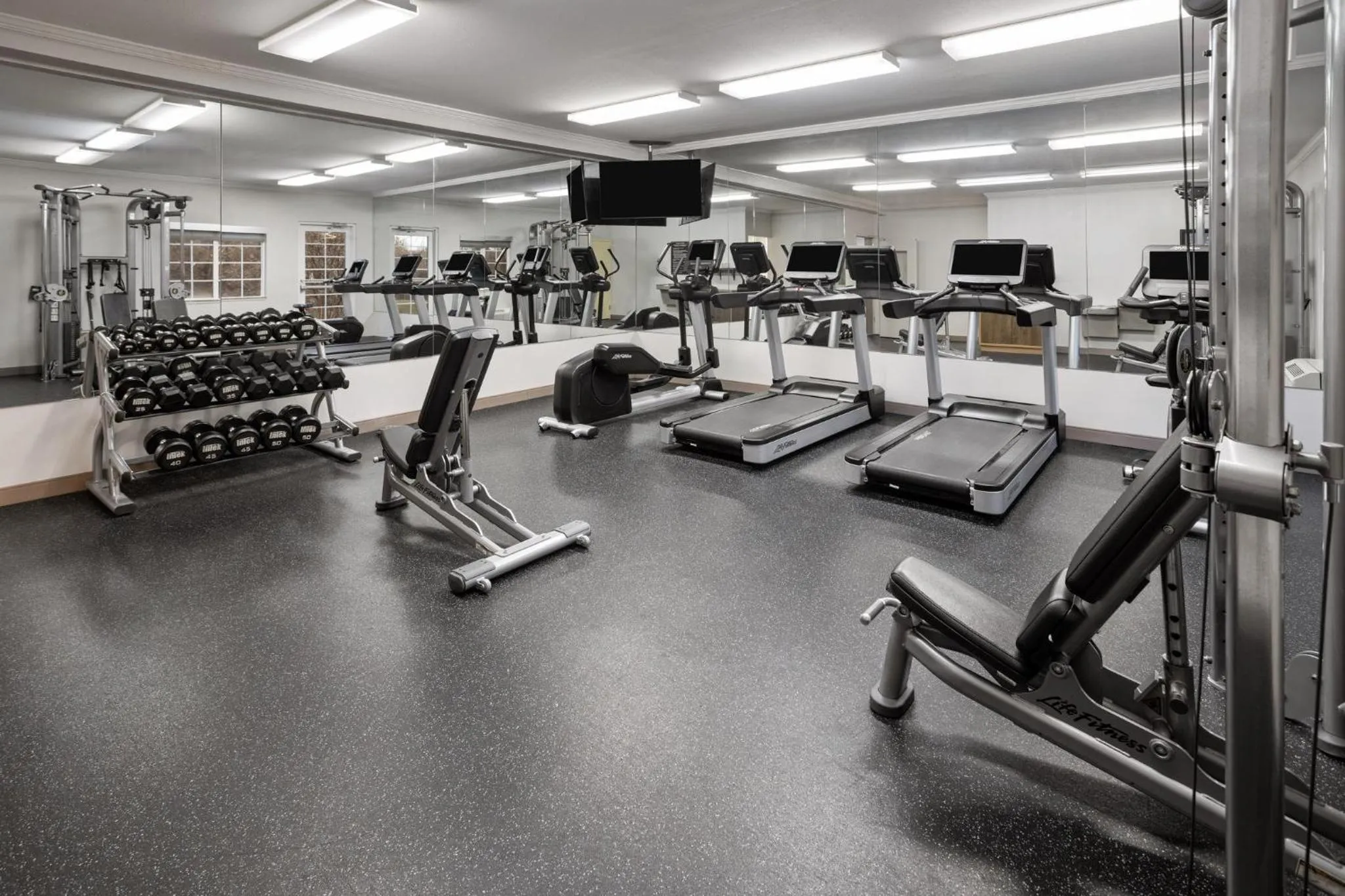 Fitness centre/facilities in Candlewood Suites Aberdeen-Bel Air by IHG
