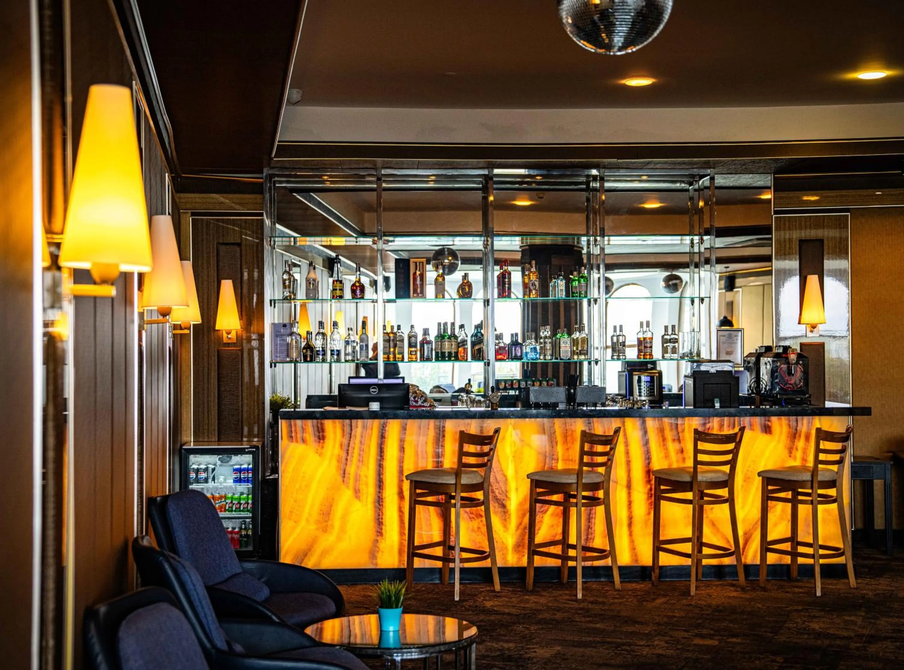 Lounge or bar in Grand Hotel Sveti Vlas - Fitness & SPA Hotel