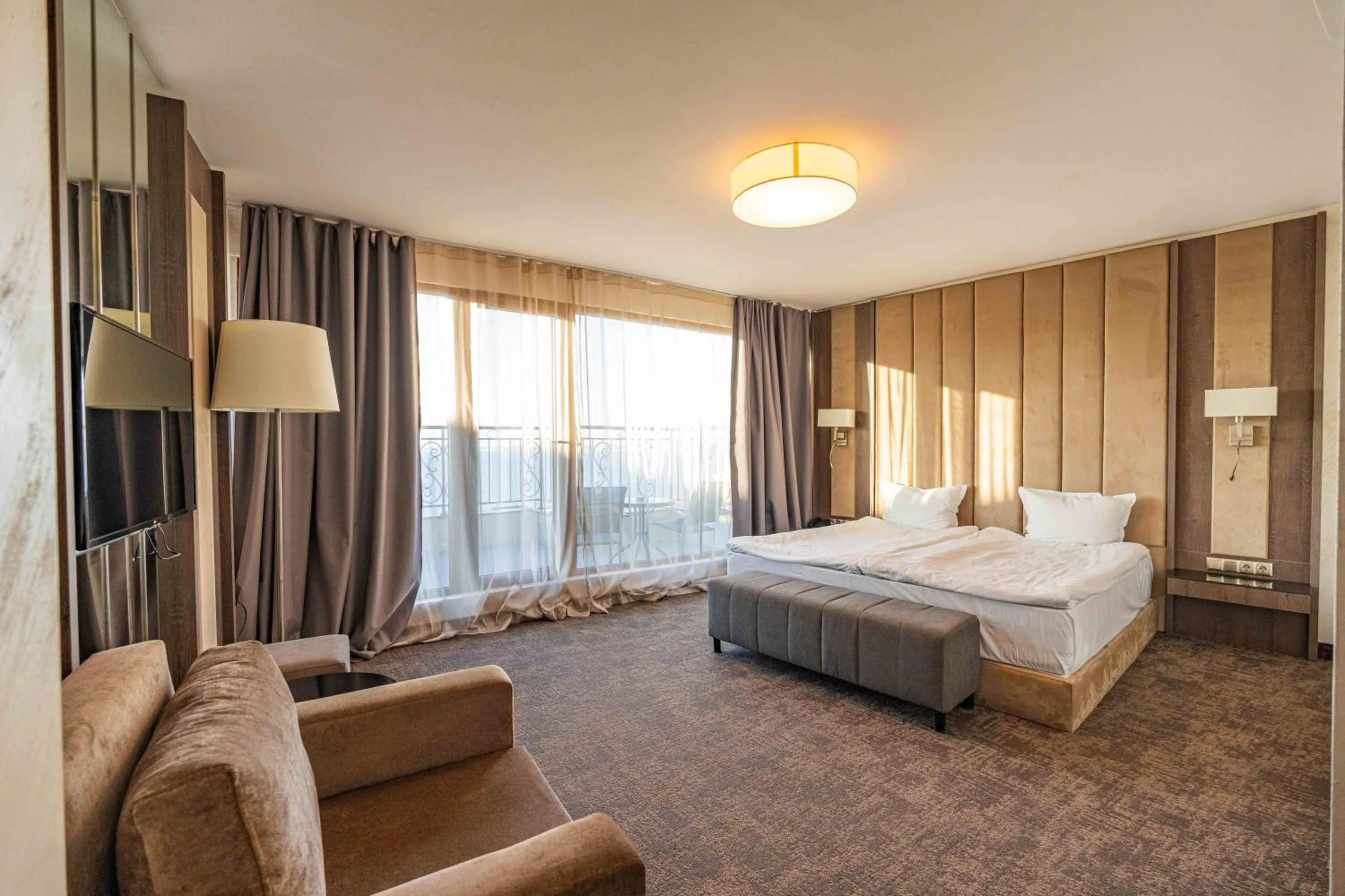 Bed in Grand Hotel Sveti Vlas - Fitness & SPA Hotel