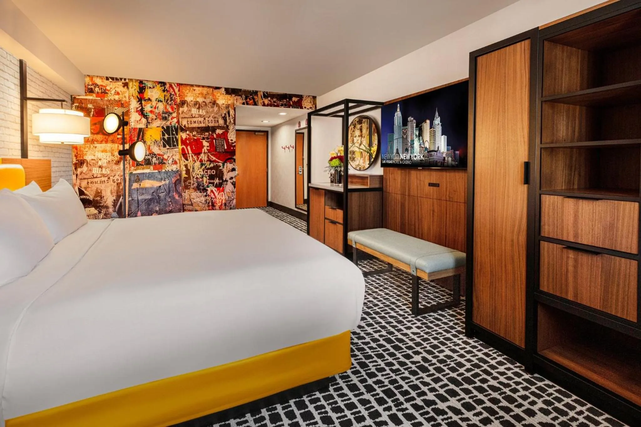 Photo of the whole room, Bed in New York-New York