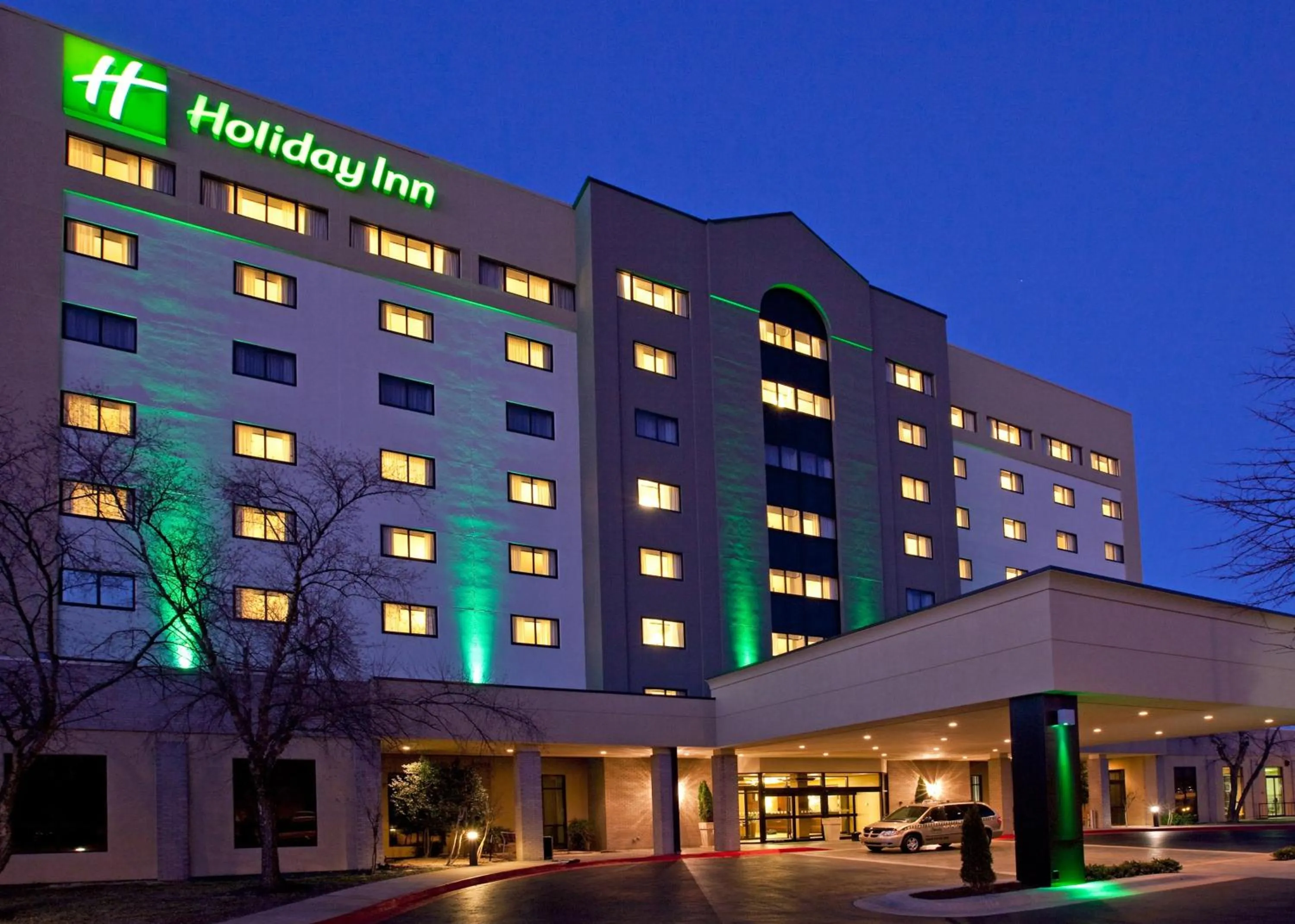 Property building in Holiday Inn Springdale-Fayetteville Area by IHG