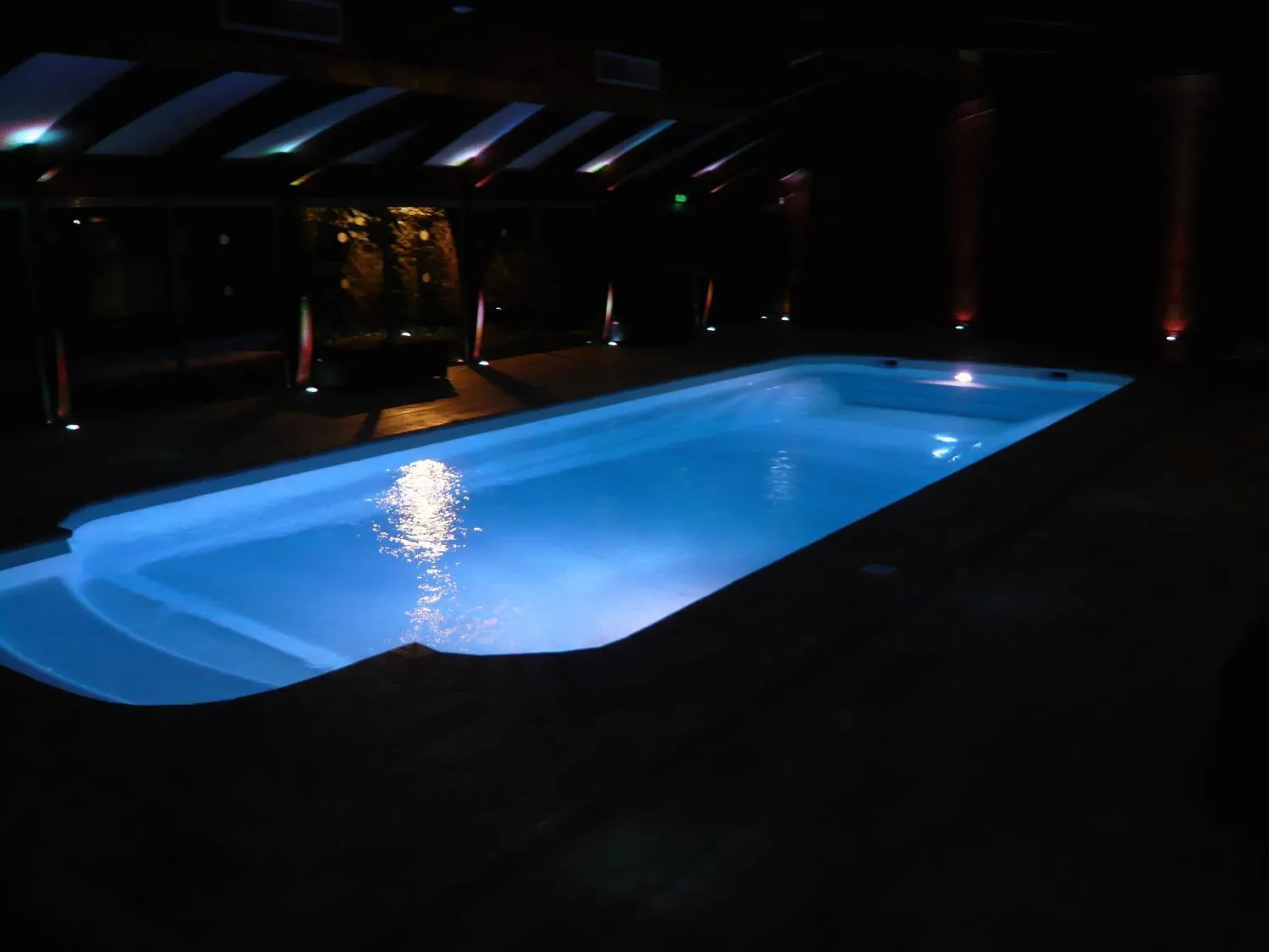 Swimming pool in Hotel SPA Plage St Jean