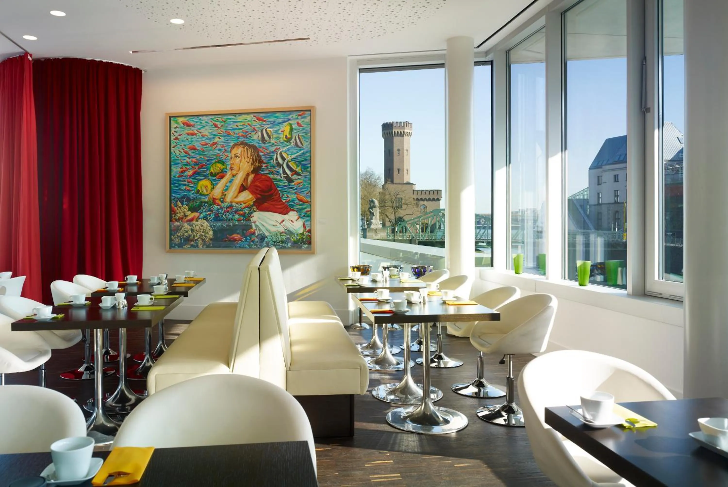 Restaurant/places to eat in art'otel cologne, Powered by Radisson Hotels