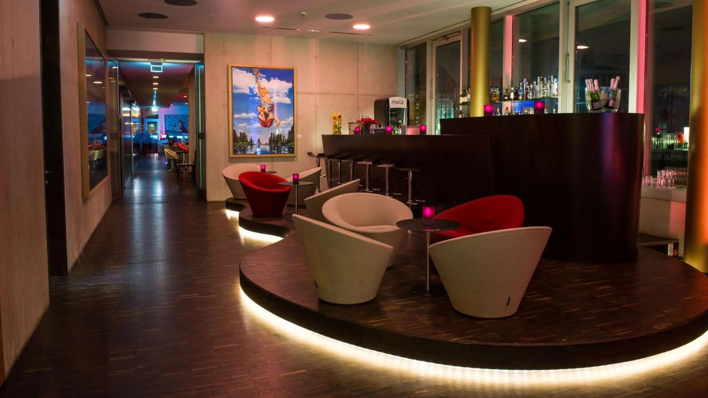 Lounge or bar in art'otel cologne, Powered by Radisson Hotels
