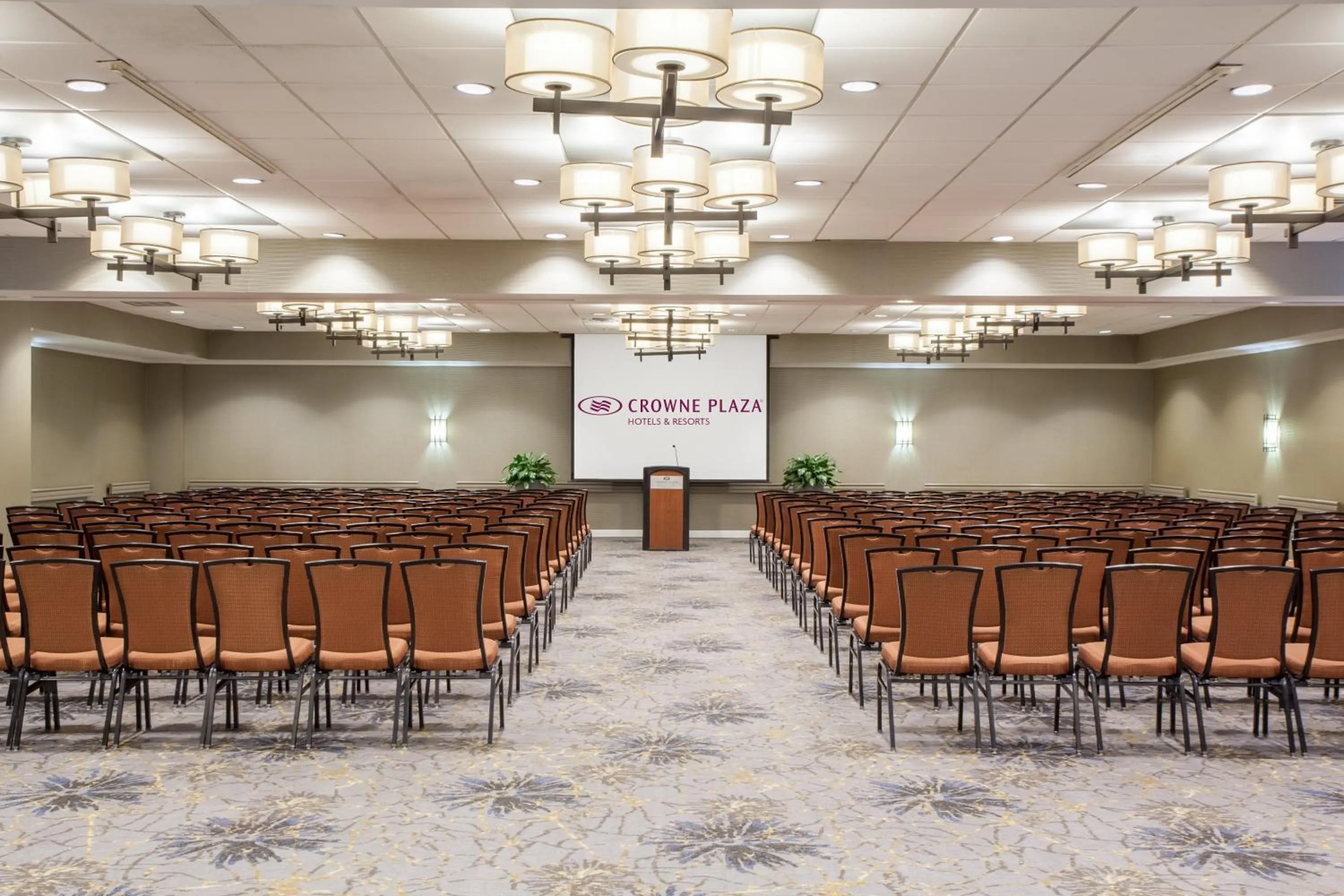 Banquet/Function facilities in Crowne Plaza Suites MSP Airport - Mall of America by IHG