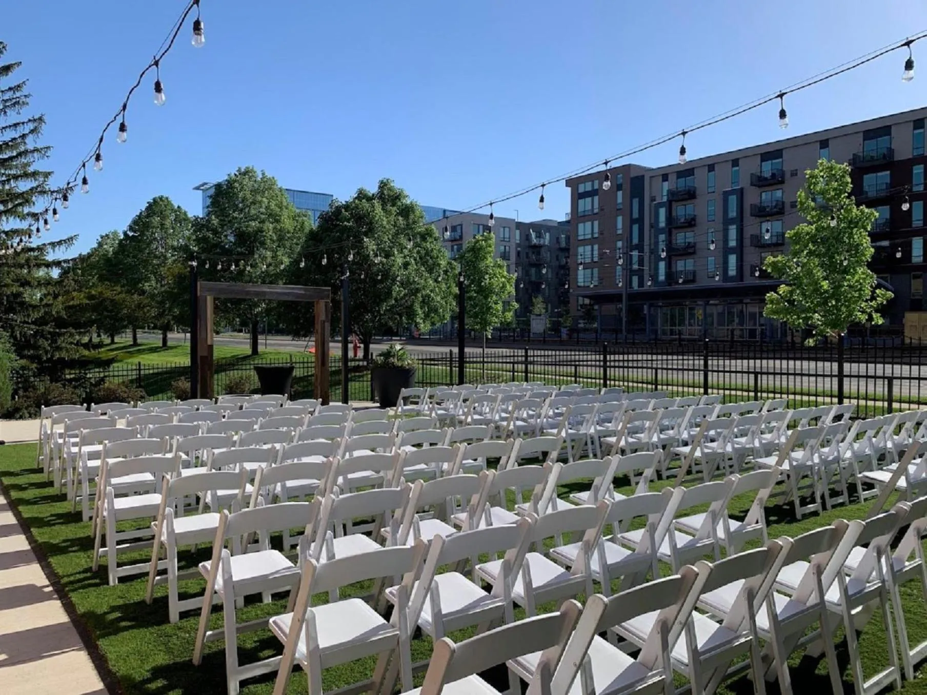 Meeting/conference room in Crowne Plaza Suites MSP Airport - Mall of America by IHG