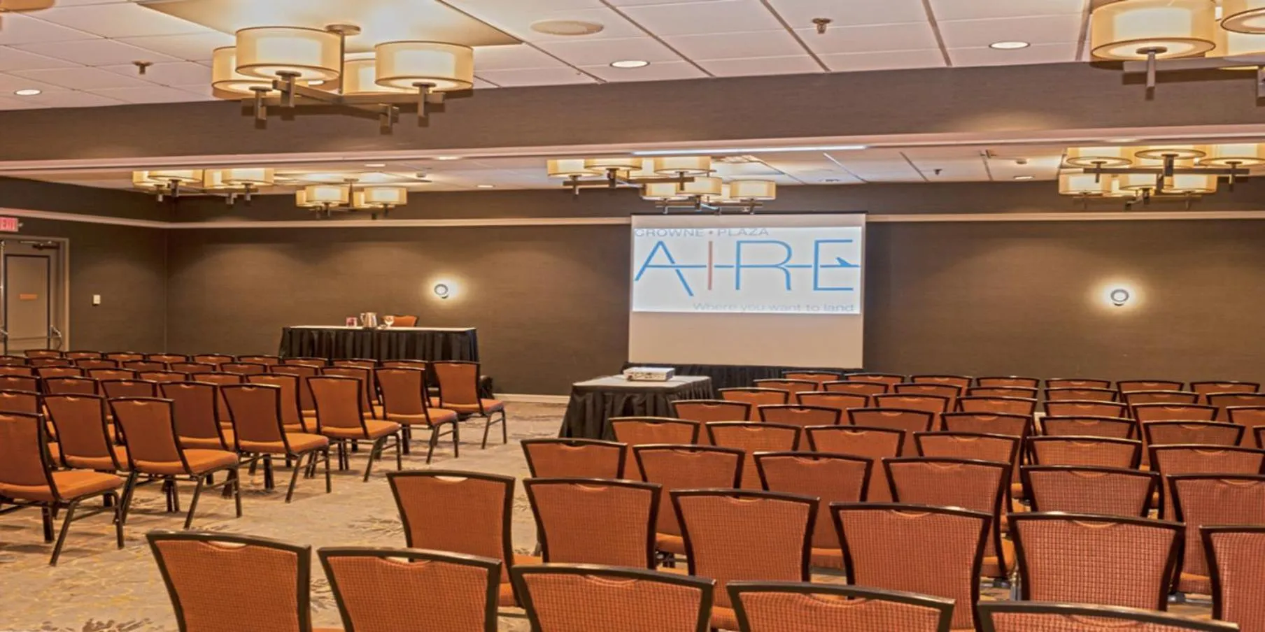 Meeting/conference room in Crowne Plaza Suites MSP Airport - Mall of America by IHG