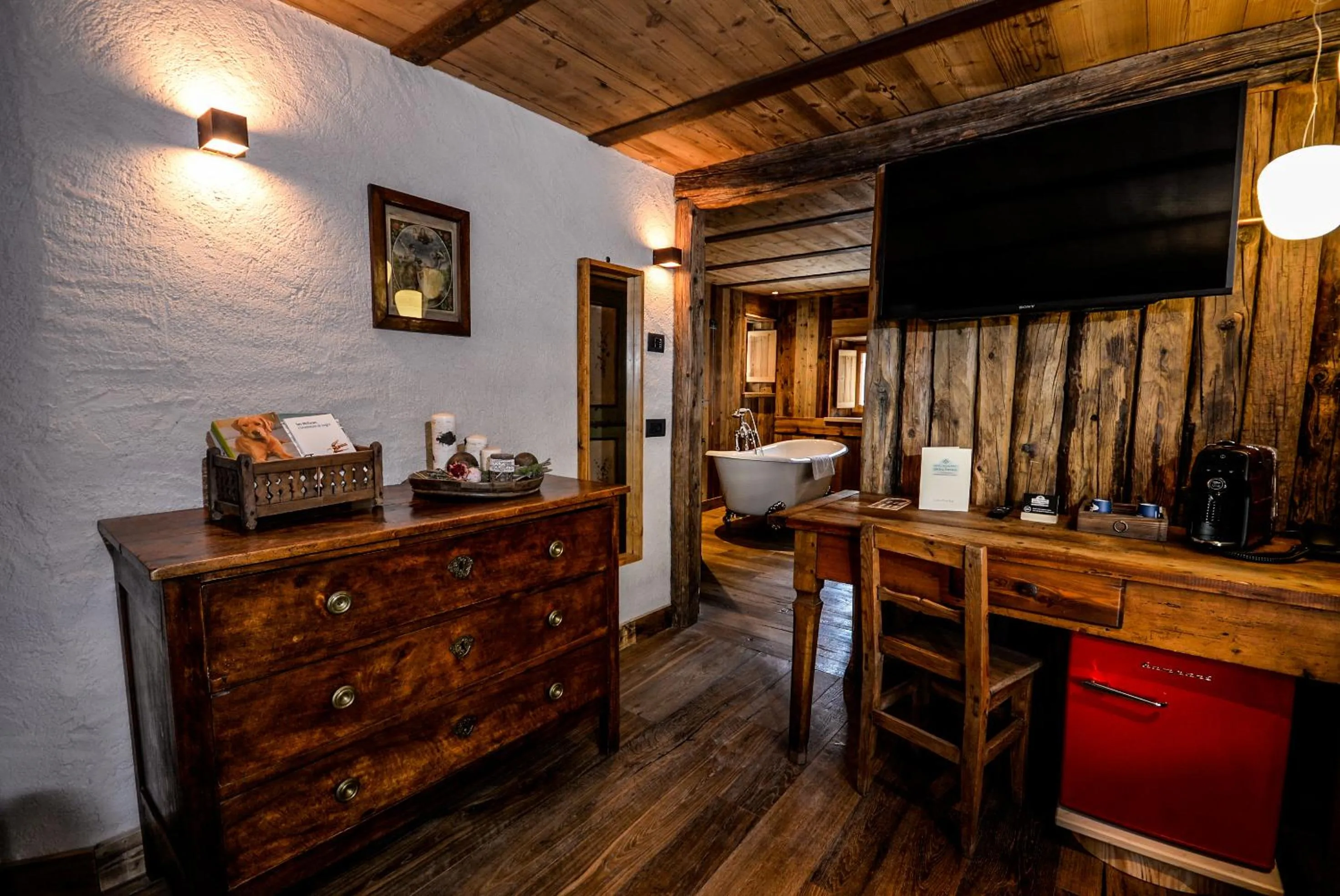 Coffee/tea facilities in Hotel Du Grand Paradis - 1899 Auberge Boutique