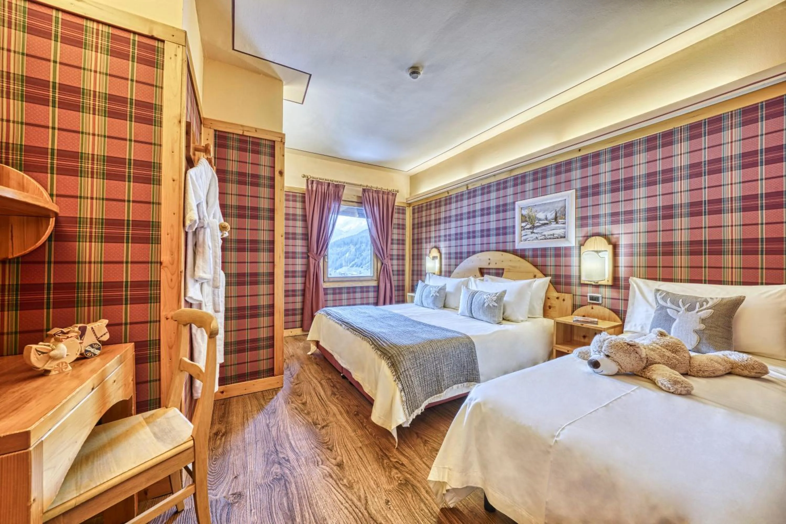 Bed in Hotel Sant'Orso - Mountain Lodge & Spa