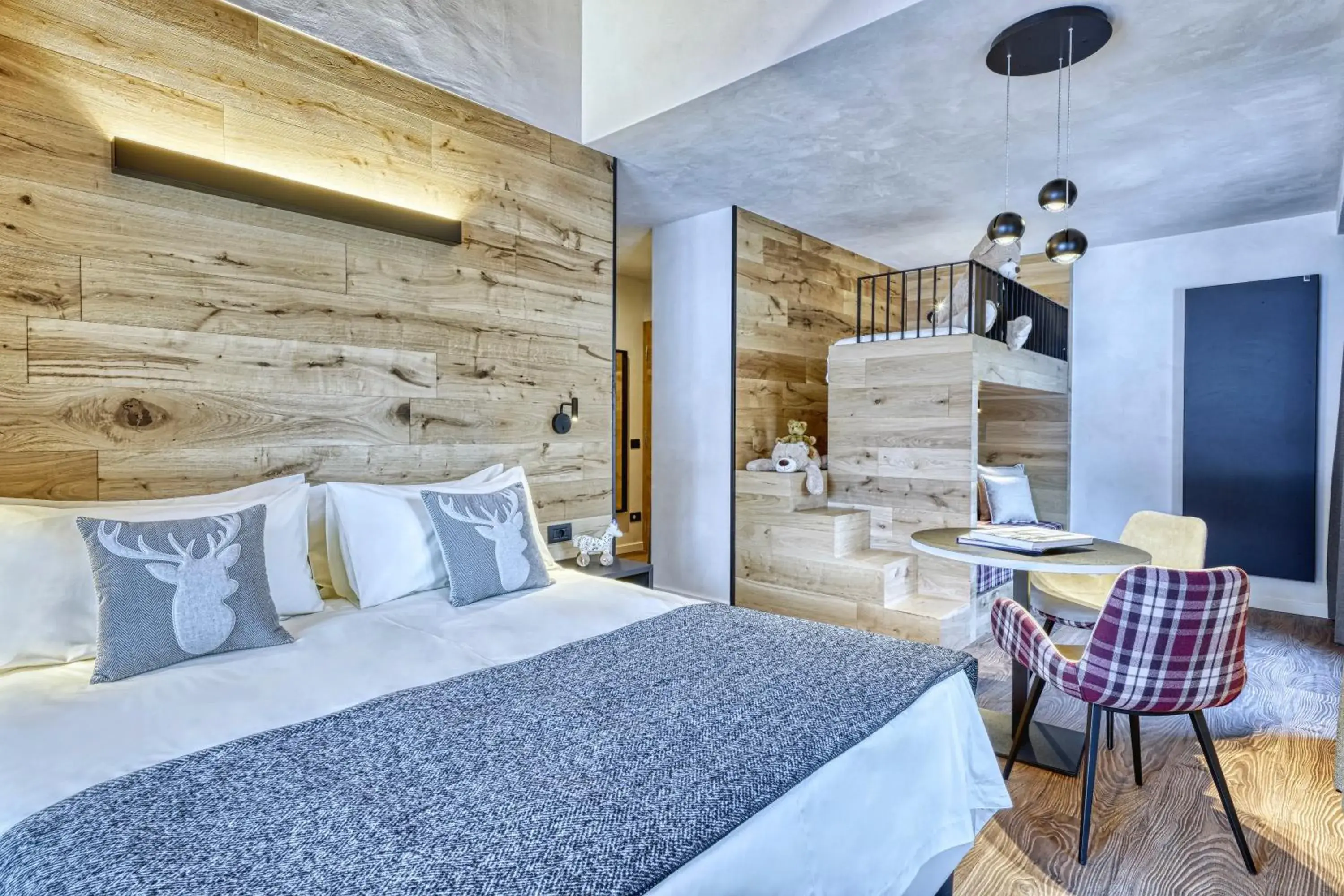 Deluxe Family Room in Hotel Sant'Orso - Mountain Lodge & Spa Deluxe Family Room in Hotel Sant'Orso - Mountain Lodge & Spa