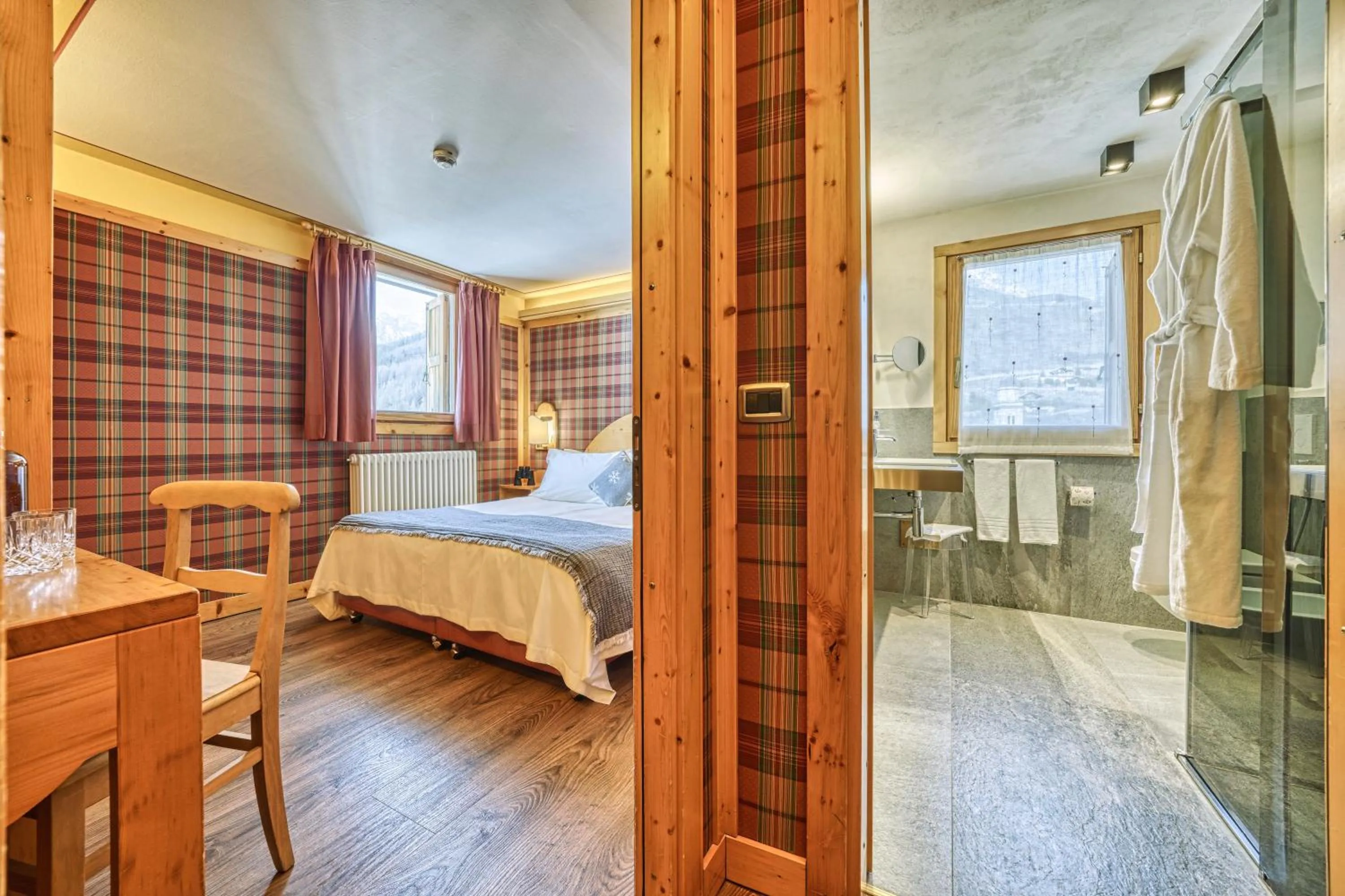 Bed in Hotel Sant'Orso - Mountain Lodge & Spa