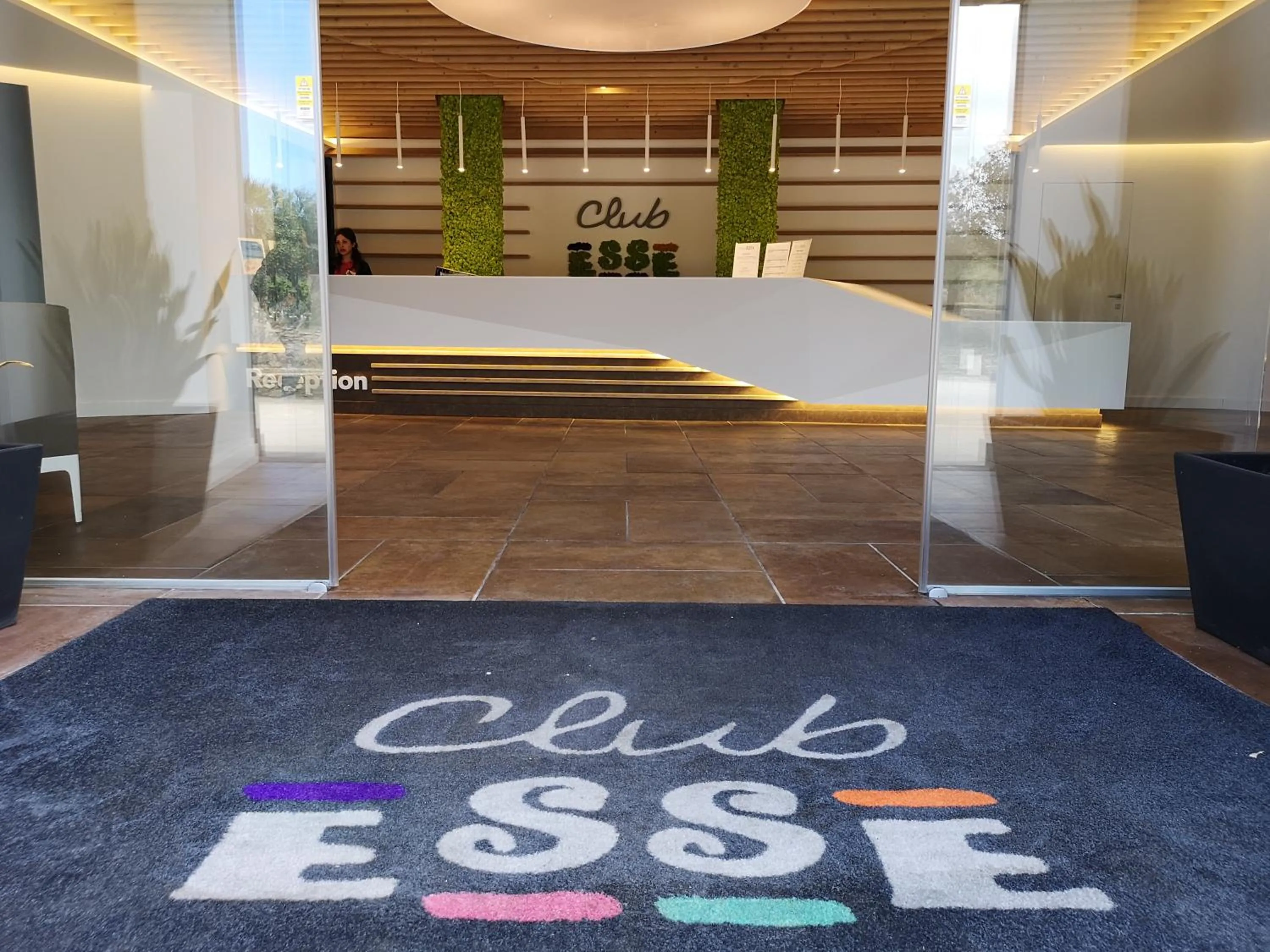 Property logo or sign in Club Esse Roccaruja