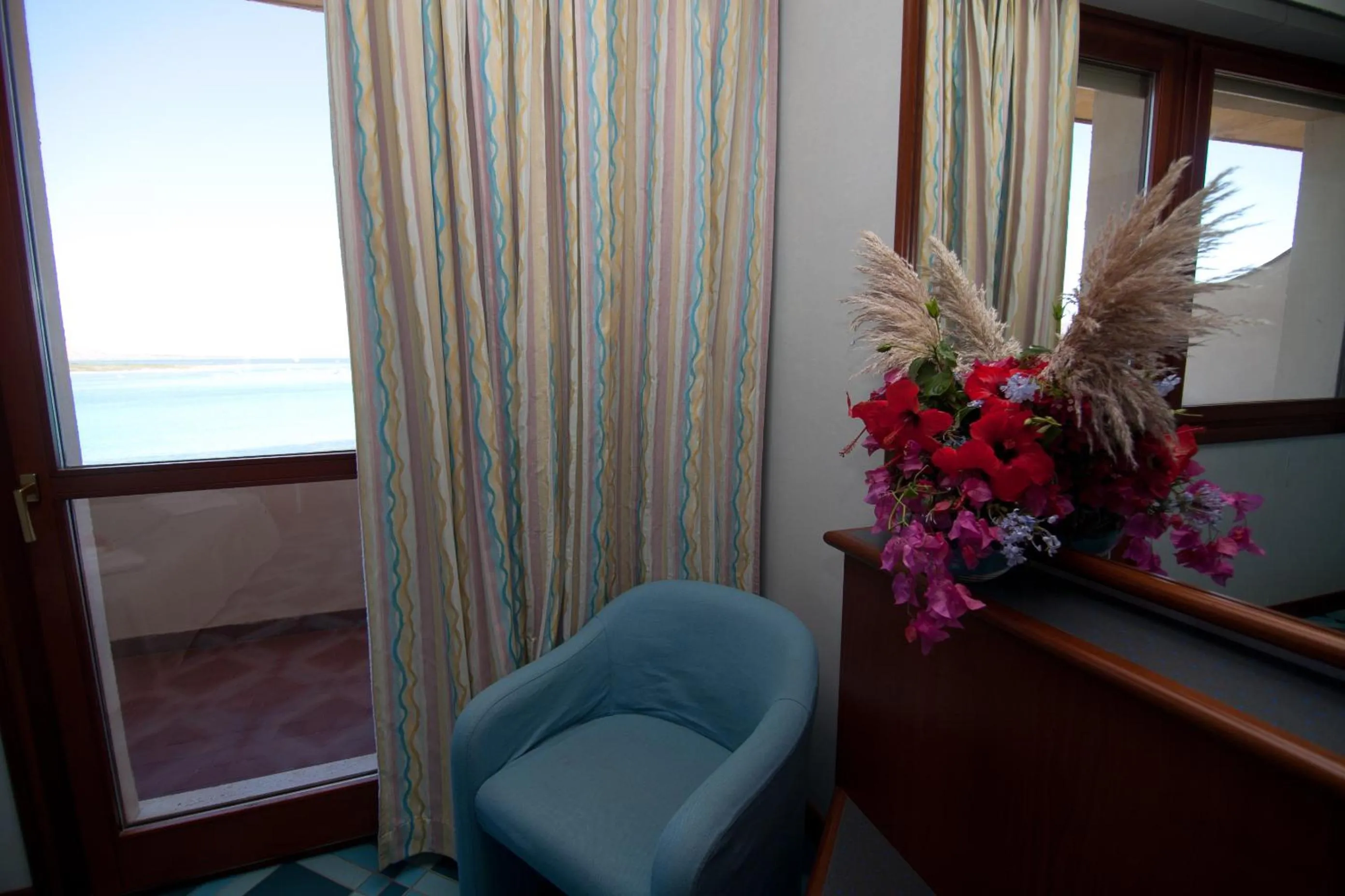 Bedroom in Club Esse Roccaruja