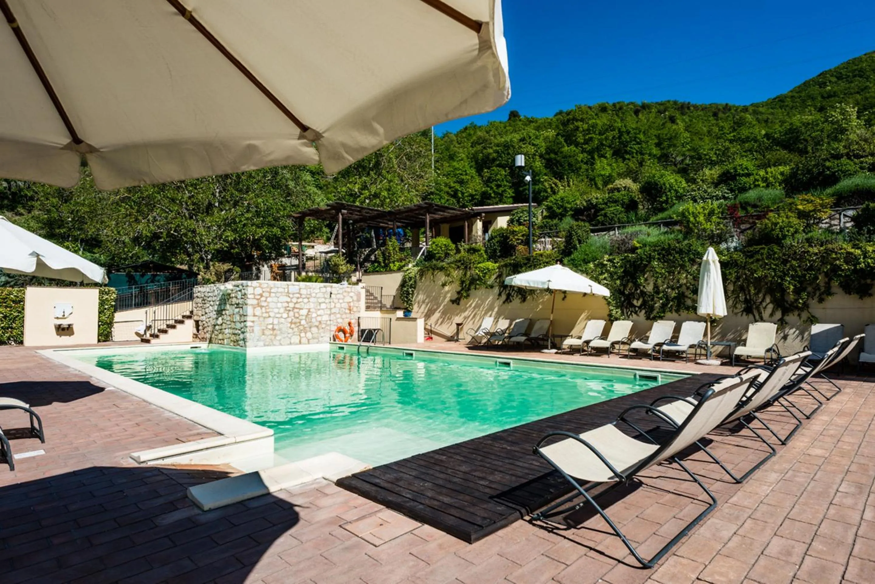 Swimming pool in Guesia Village Hotel e Spa