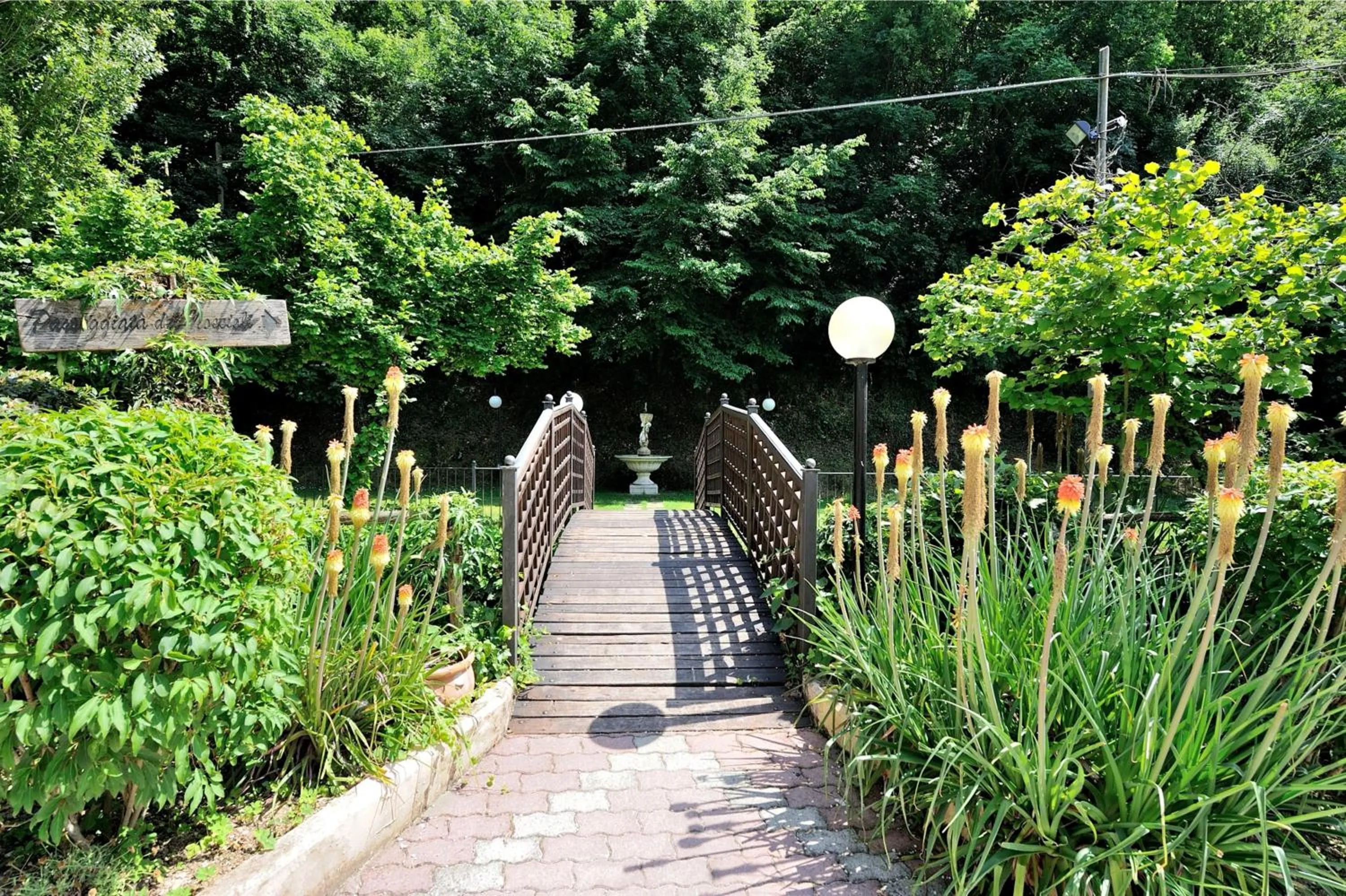 Garden in Guesia Village Hotel e Spa