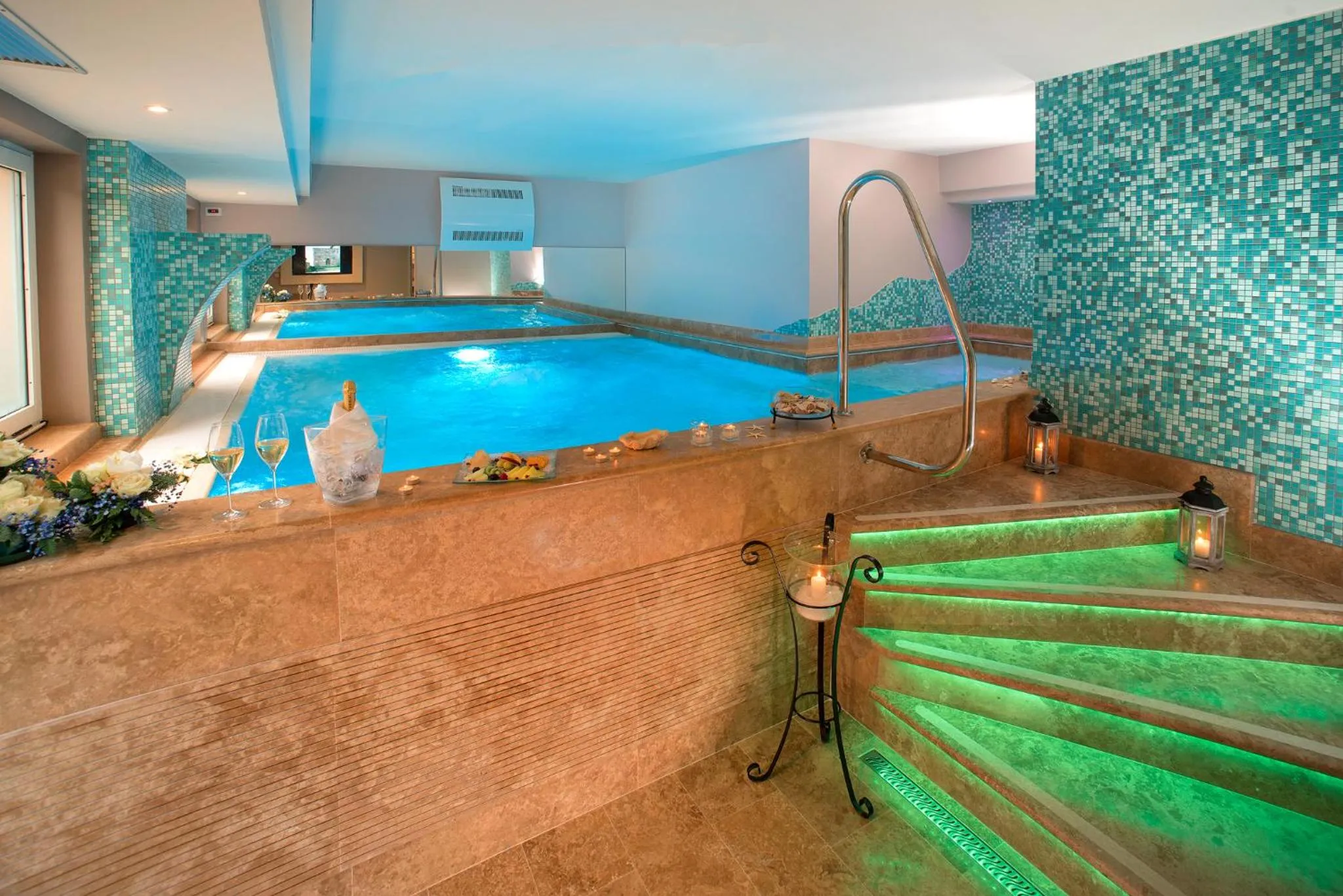 Public Bath in Guesia Village Hotel e Spa