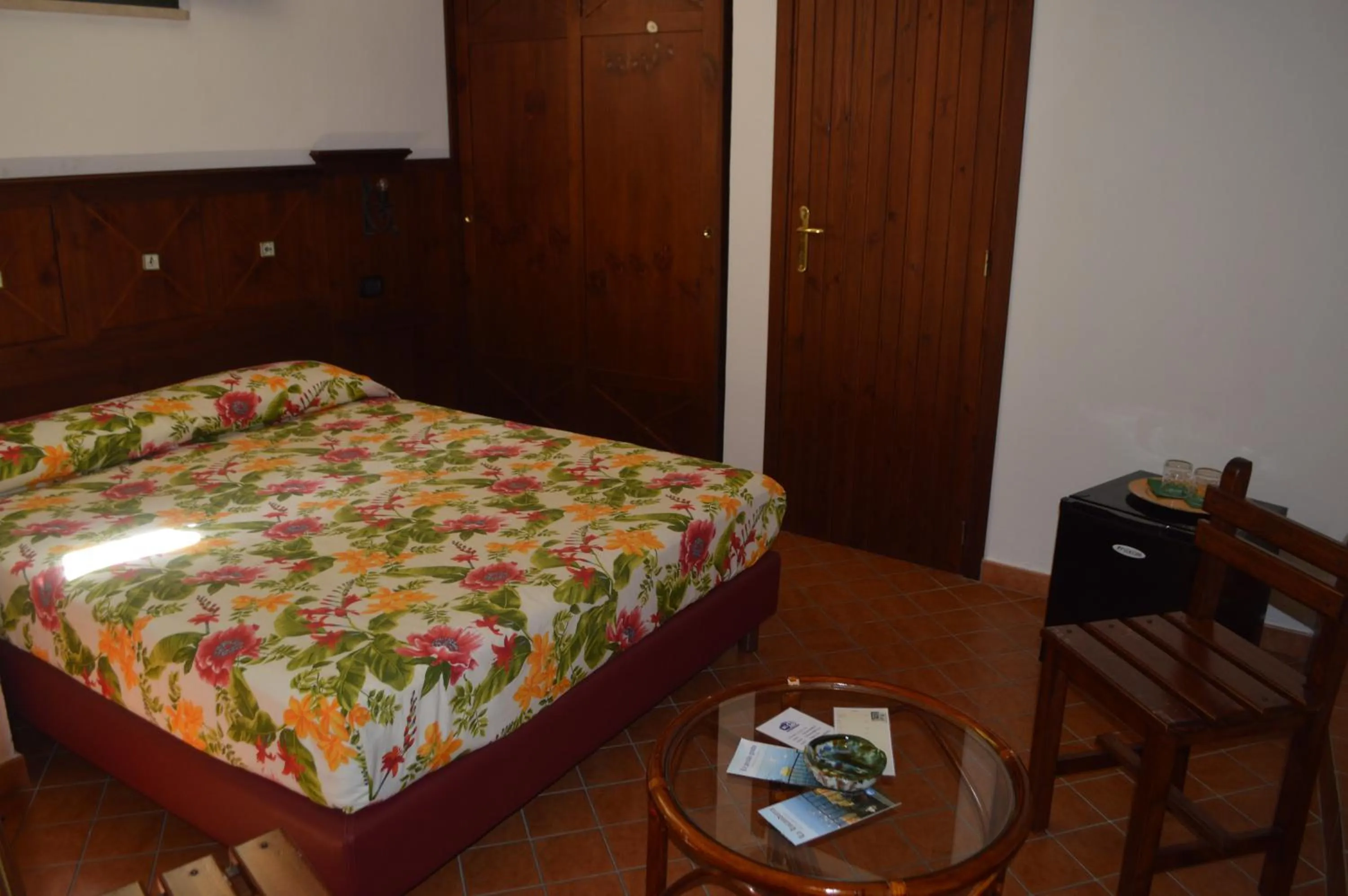 Photo of the whole room, Bed in La Locandiera affittacamere