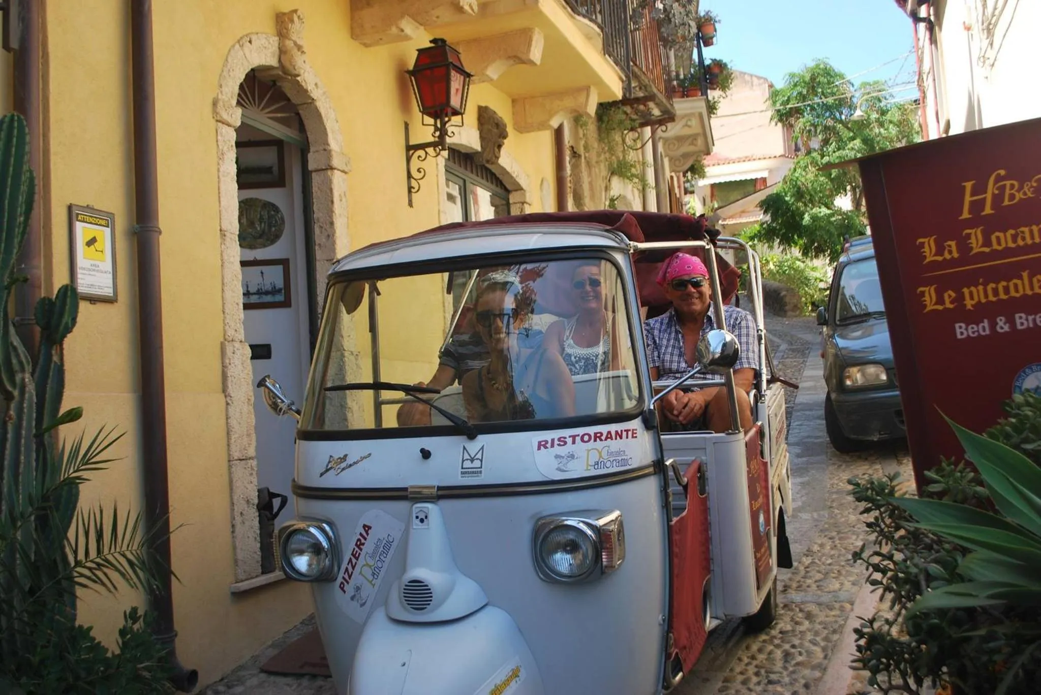 Other in La Locandiera affittacamere