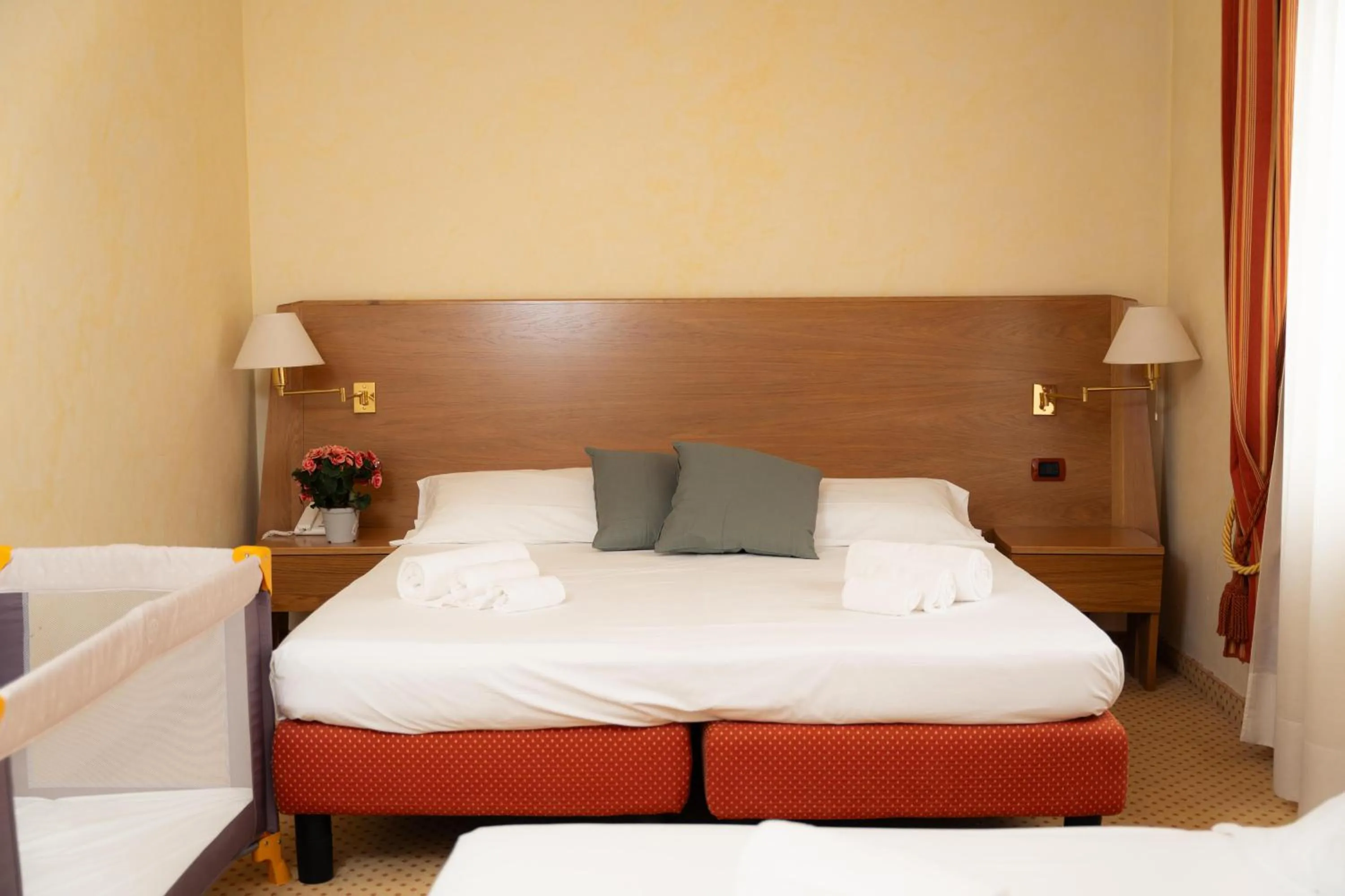 Photo of the whole room, Bed in Hotel San Pancrazio