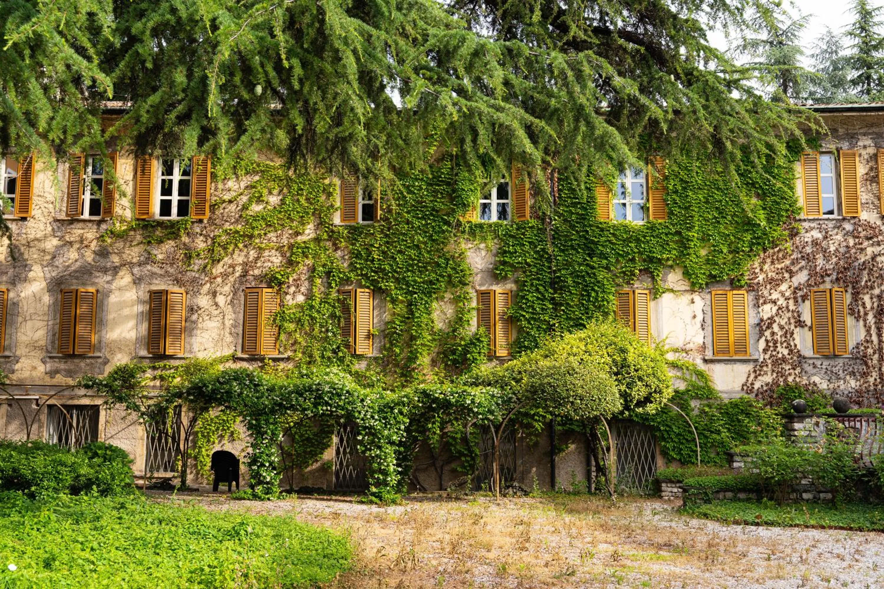 Property building in Hotel San Pancrazio