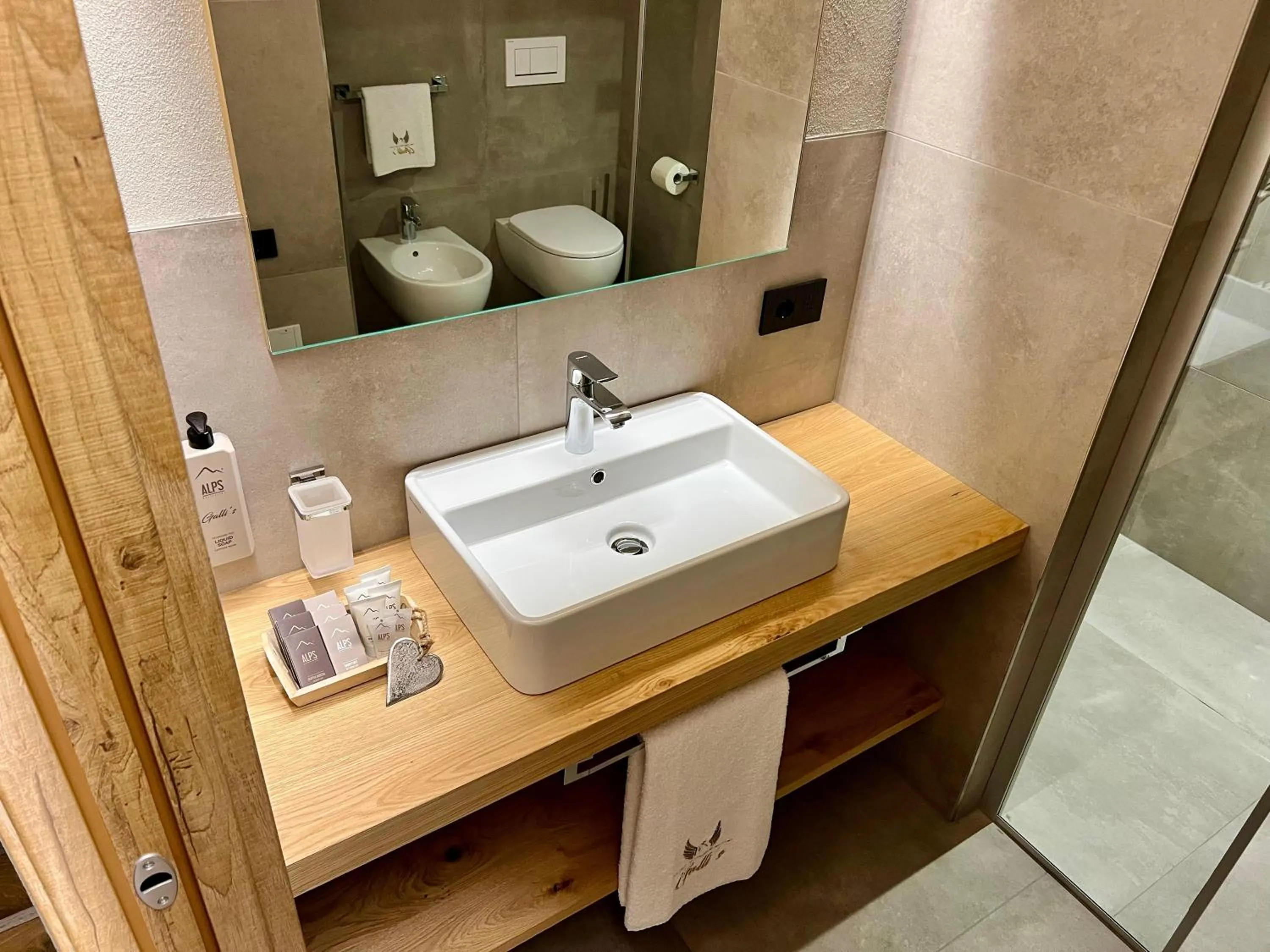 Shower in Hotel Galli's - Centro