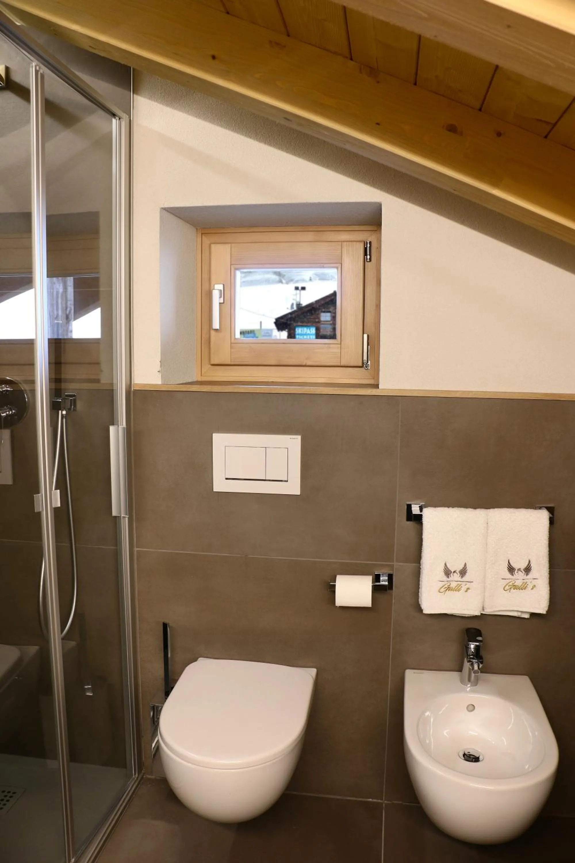 Shower in Hotel Galli's - Centro