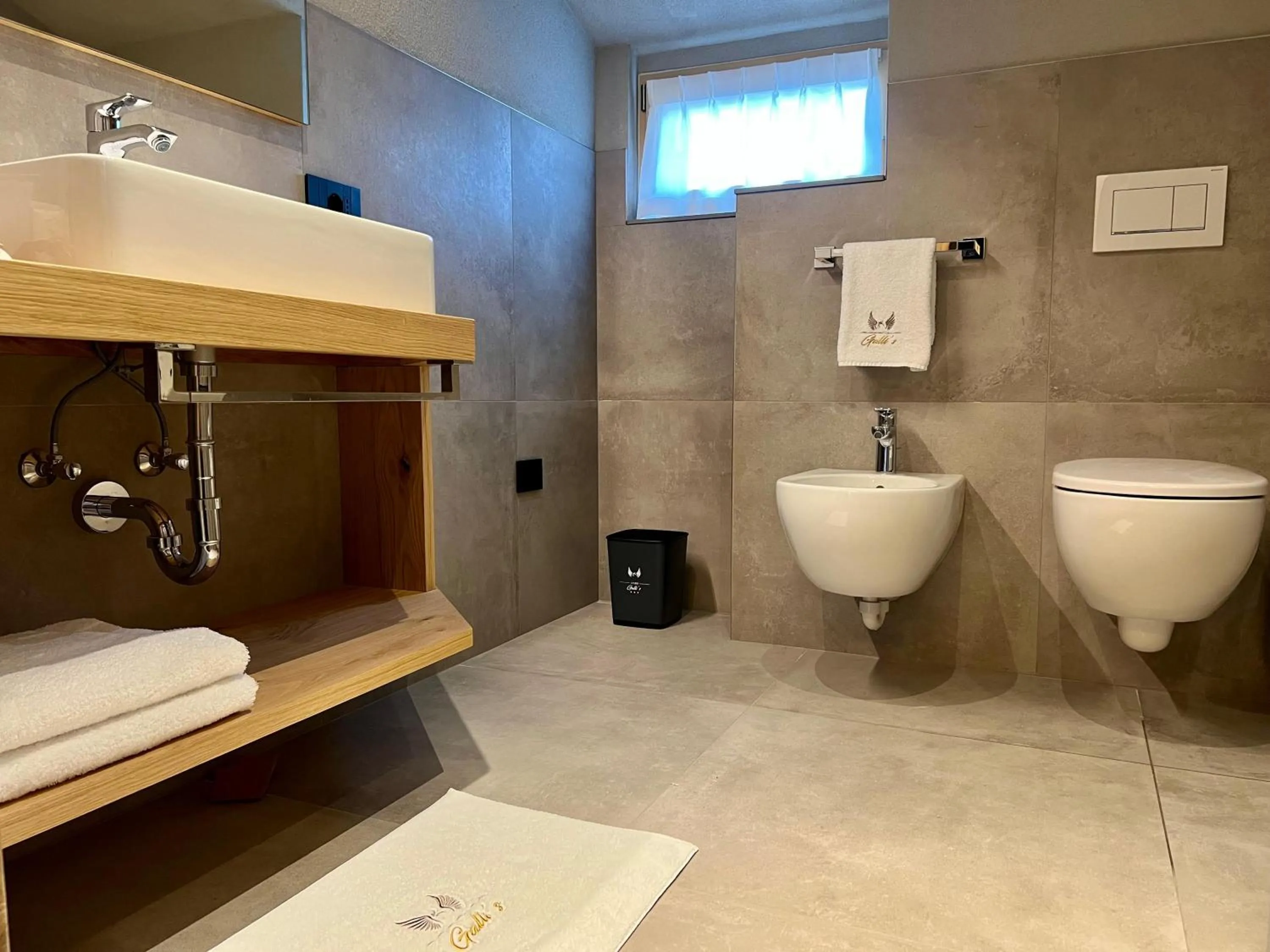 Toilet in Hotel Galli's - Centro