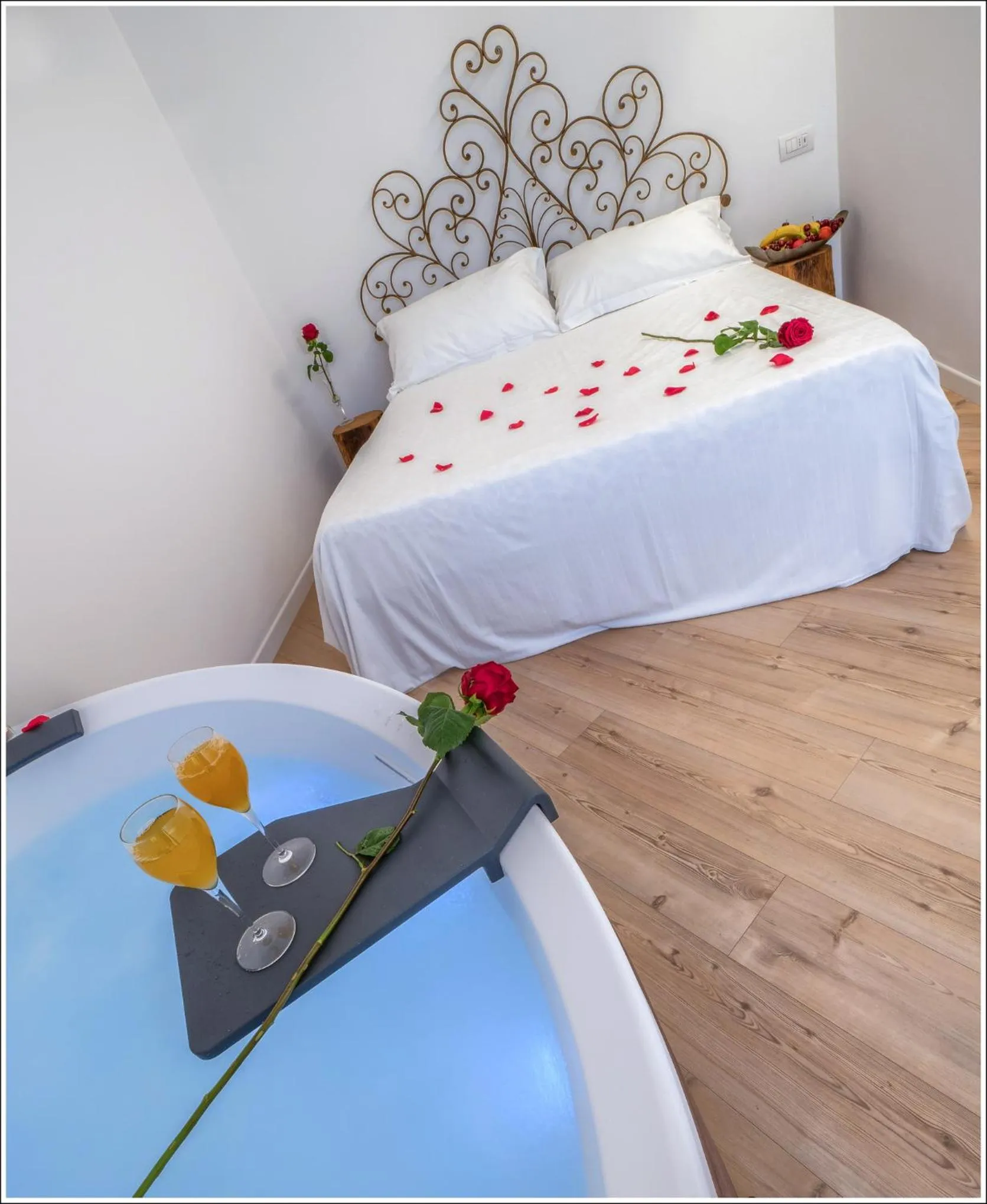 Bed in VILLA VINICIA, pool, jacuzzi, airco