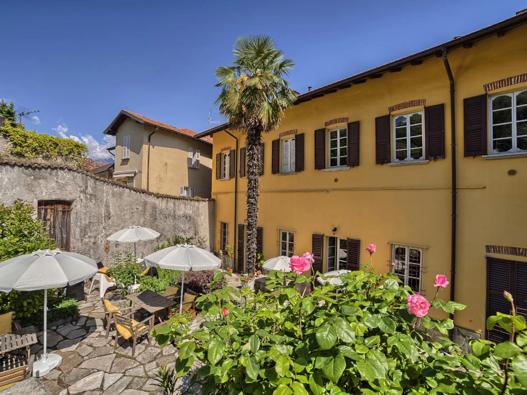 Property building in VILLA VINICIA, pool, jacuzzi, airco