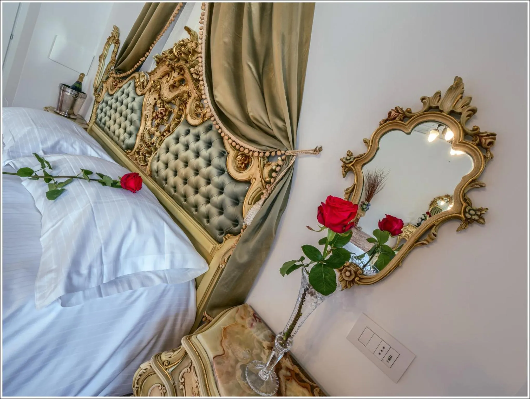 Bed in VILLA VINICIA, pool, jacuzzi, airco