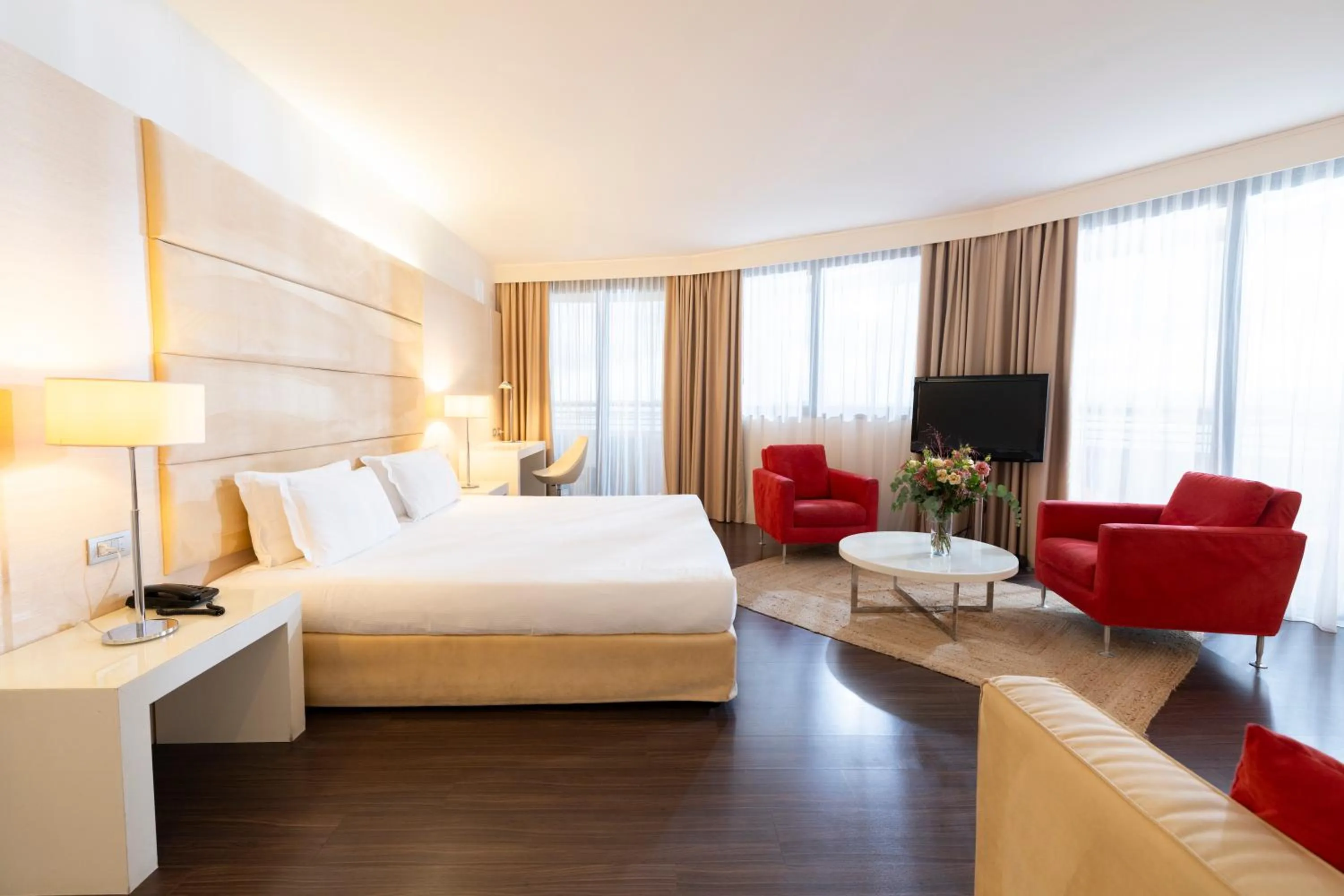 TV and multimedia, Bed in Laguna Palace Hotel Grado