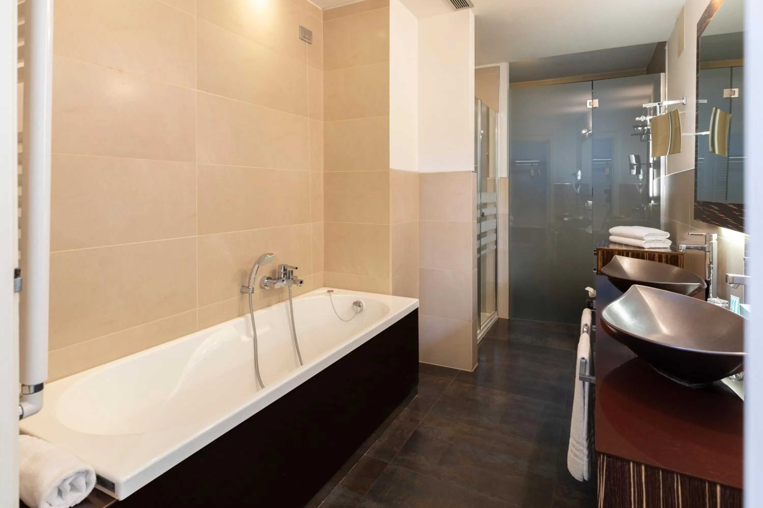 Bathroom in Laguna Palace Hotel Grado