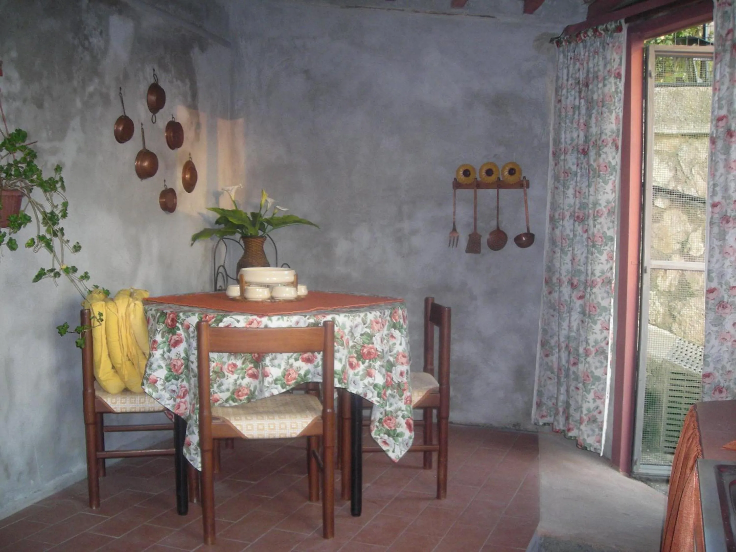 Communal lounge/ TV room in B&B L'Arcobaleno