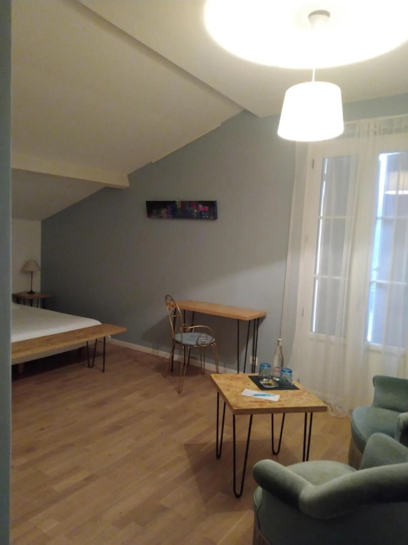 Seating area in Le Clos du Théron, chambre d'hôte