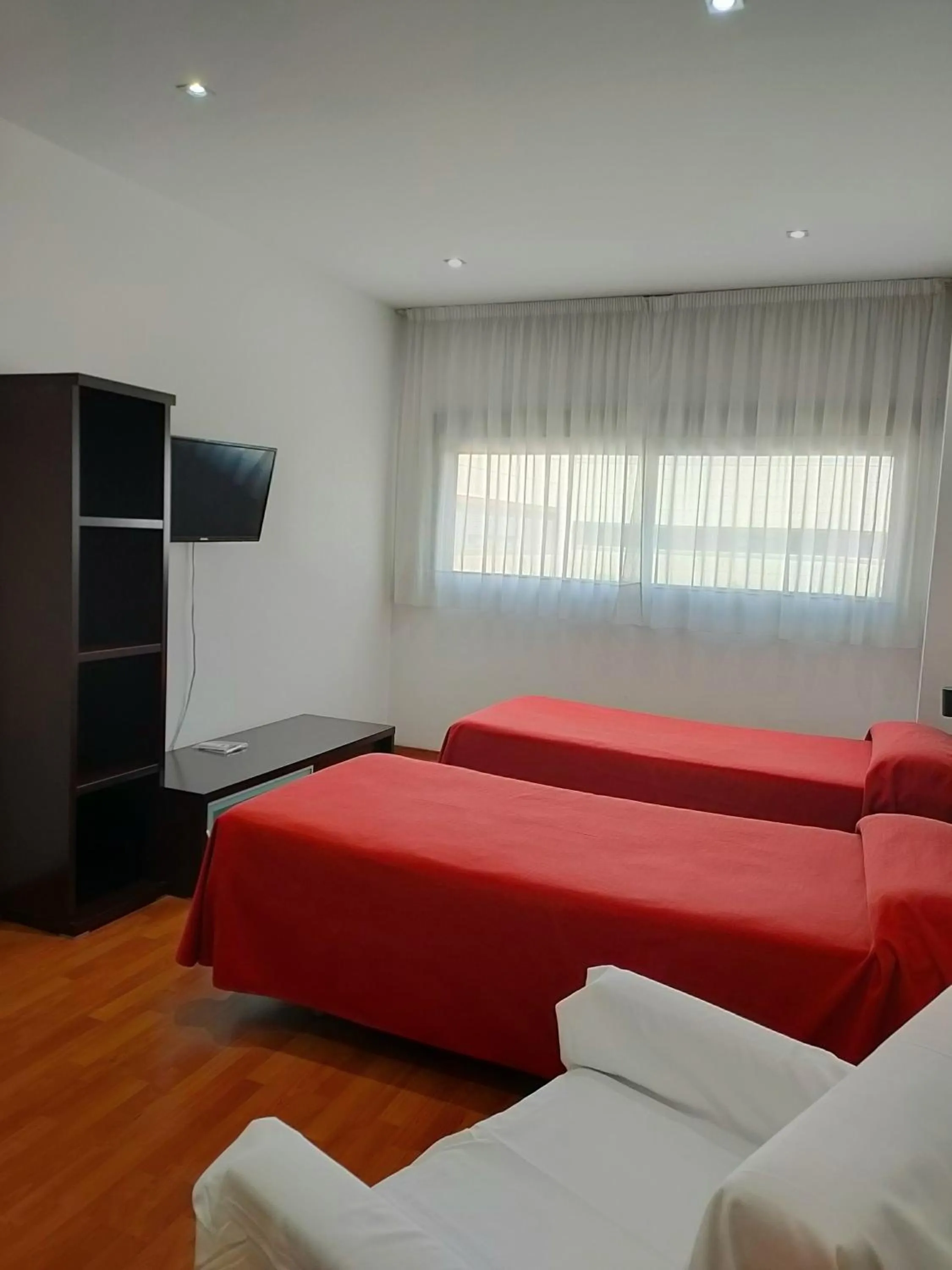 Bedroom, Bed in Domocenter Apartamentos Turísticos