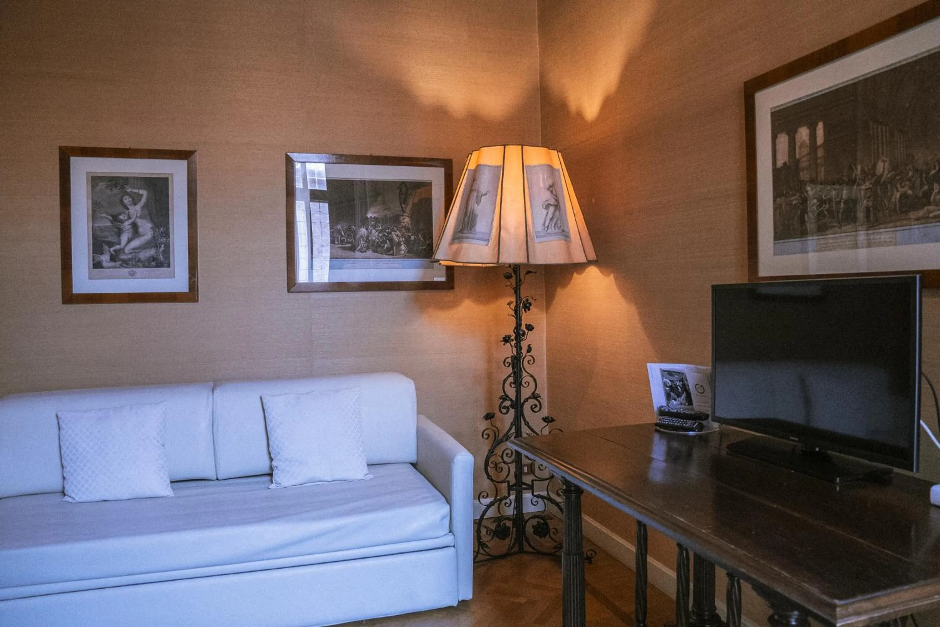 TV and multimedia in Il Castello Di San Gaudenzio